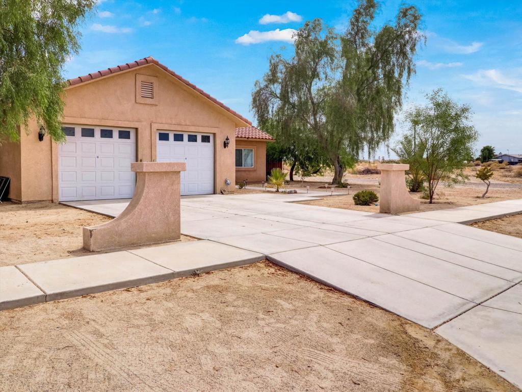 1081 Aberdeen Drive