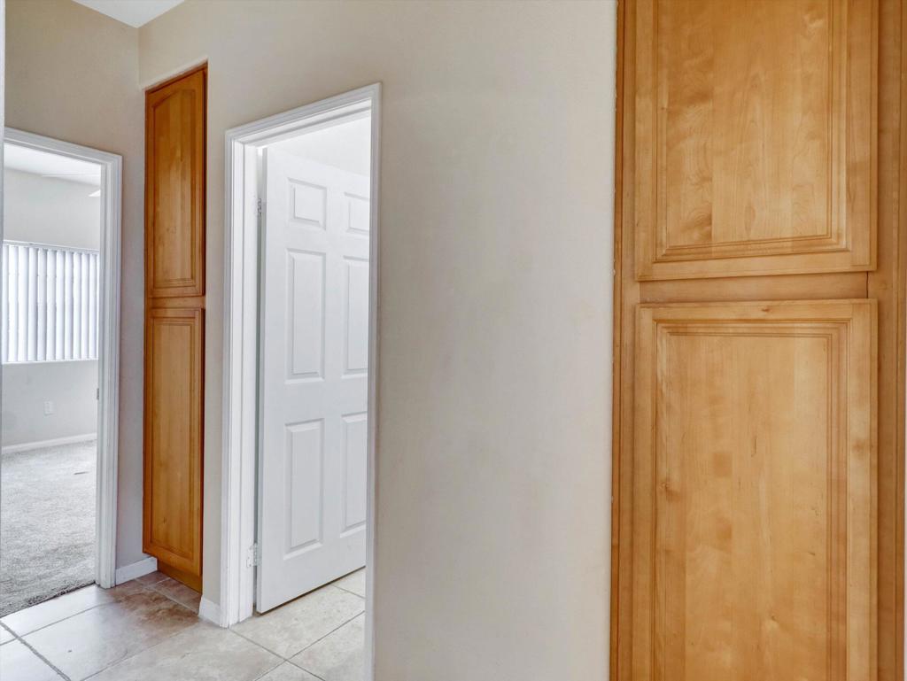 1081 Aberdeen Drive