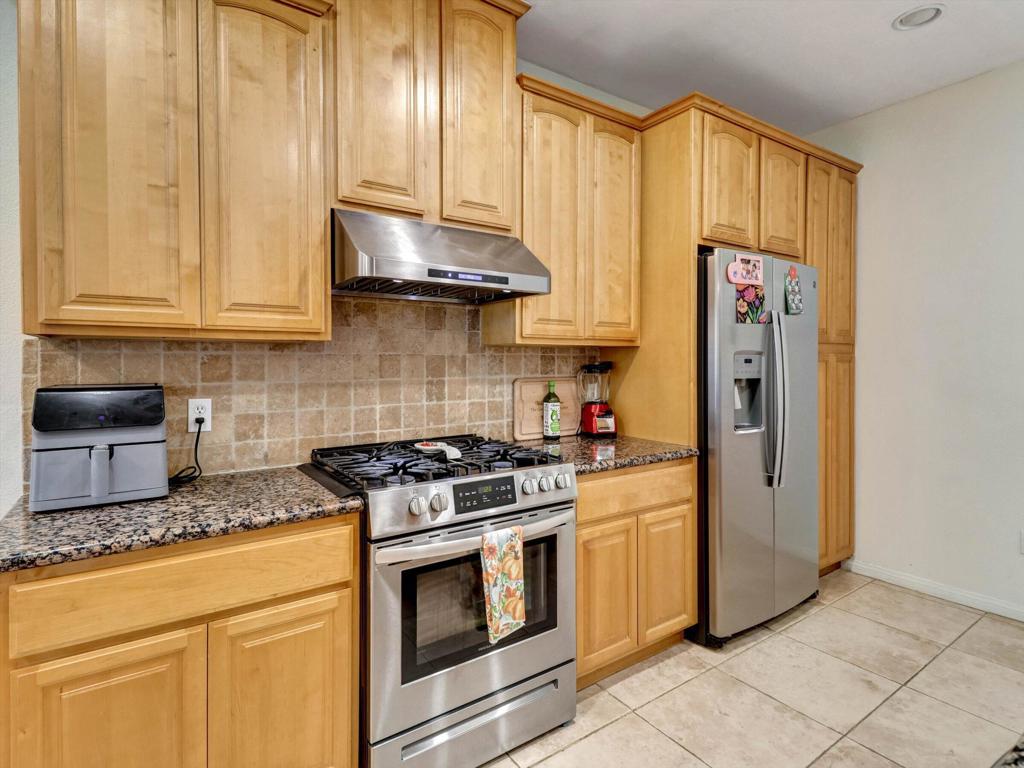 1081 Aberdeen Drive