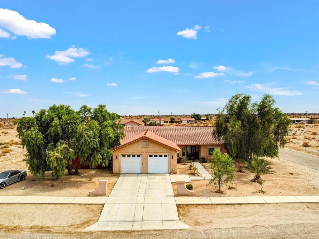 1081 Aberdeen Drive