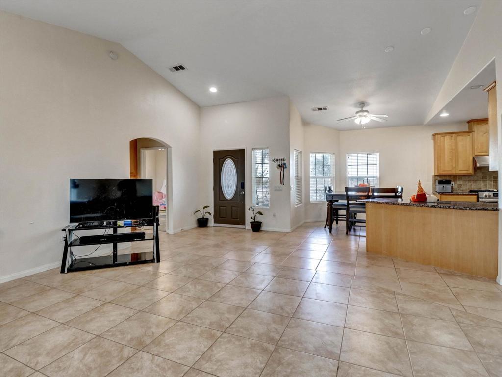 1081 Aberdeen Drive