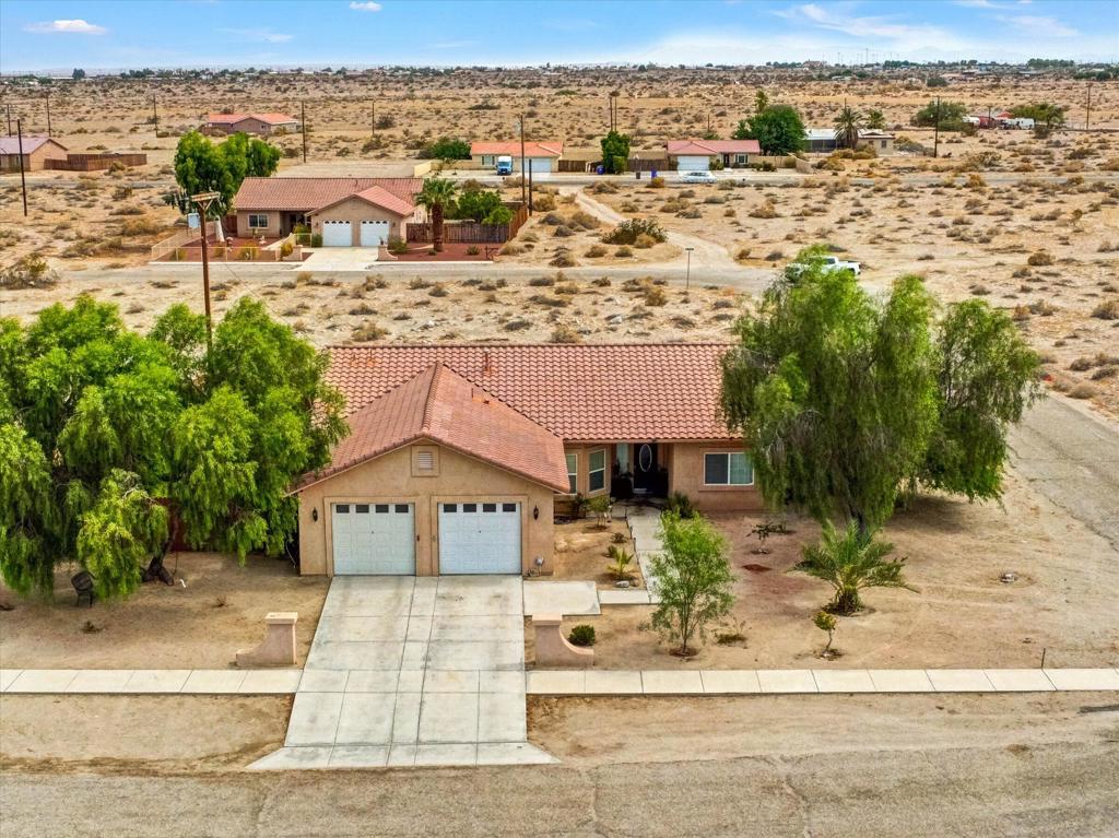 1081 Aberdeen Drive