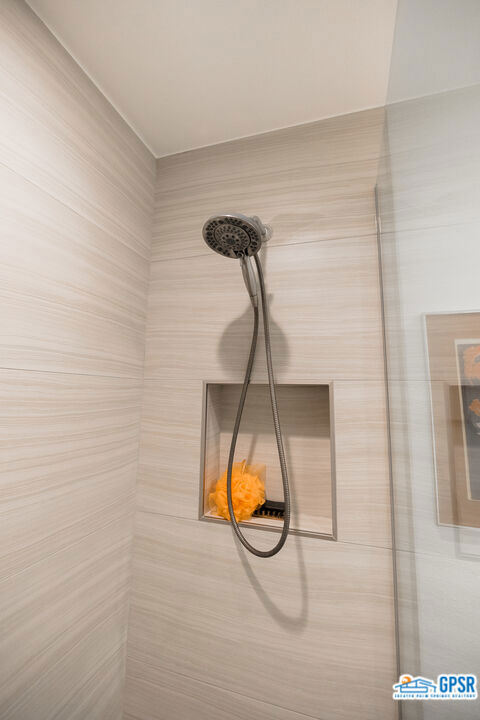 3004 E SUNFLOWER Circle