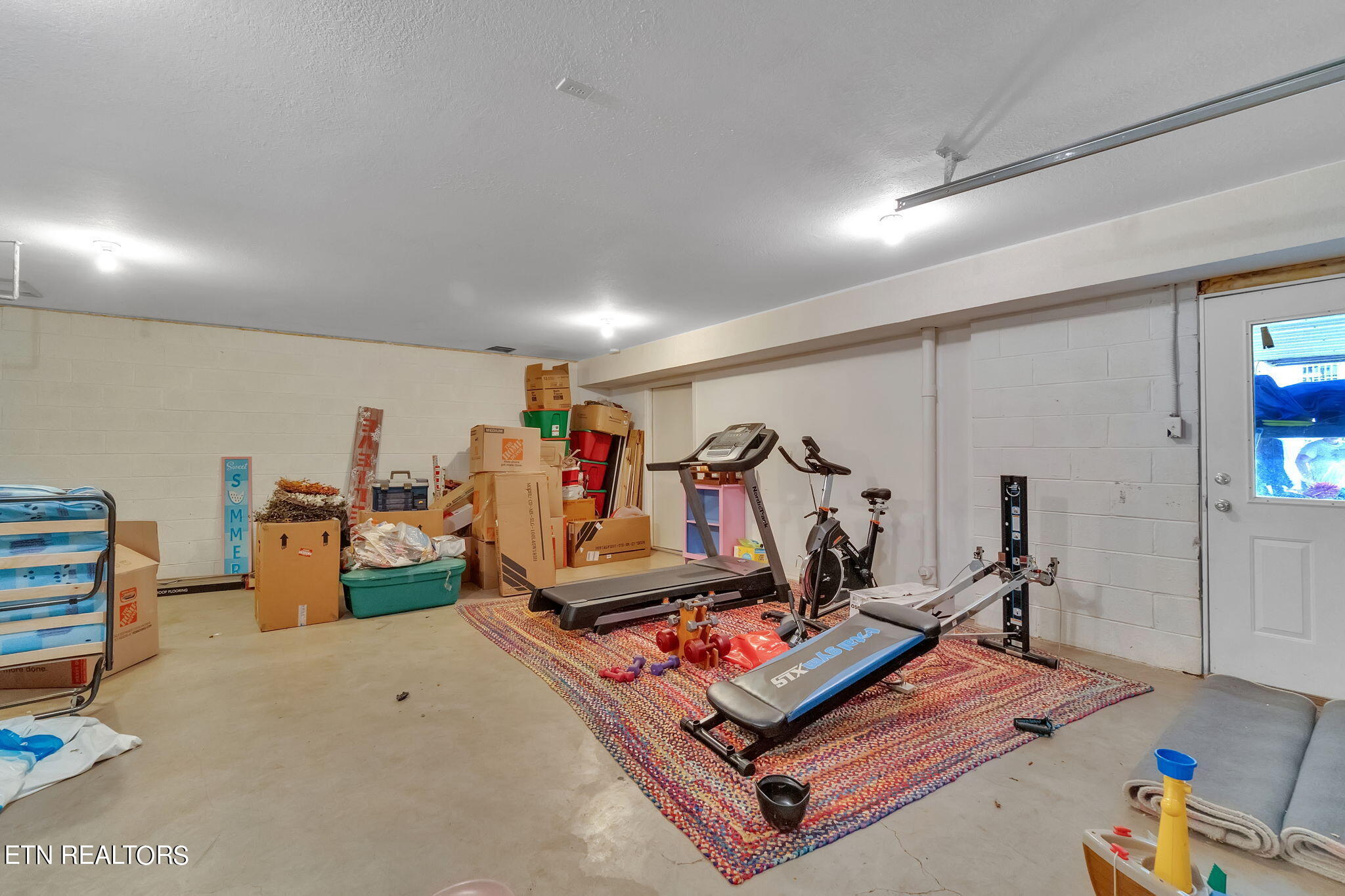 1829 Southcliff Drive