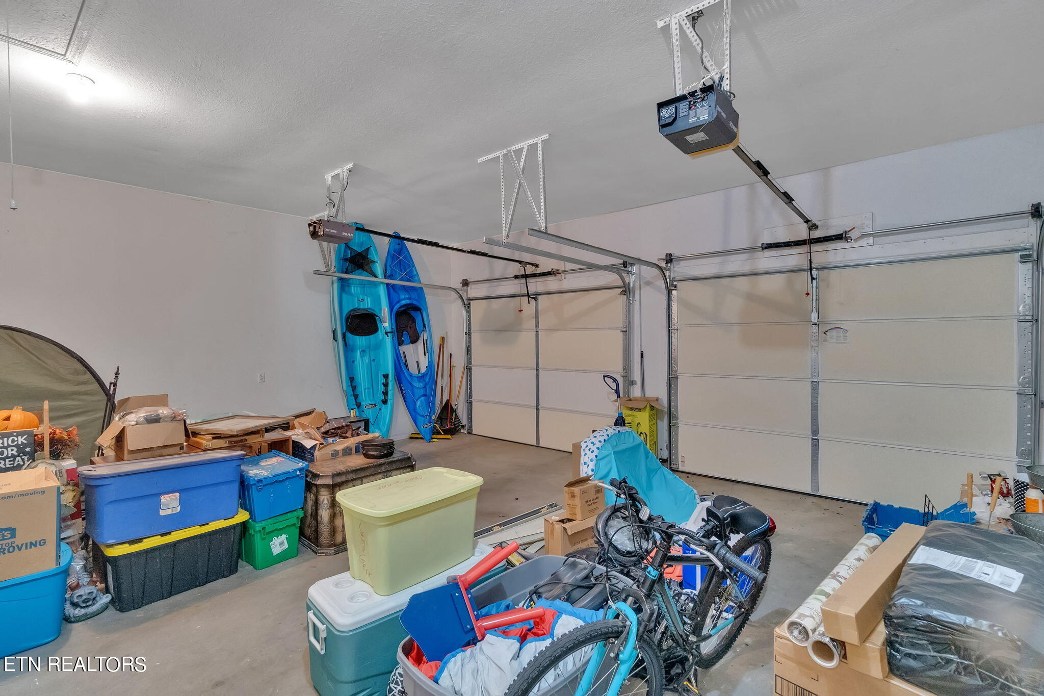 1829 Southcliff Drive