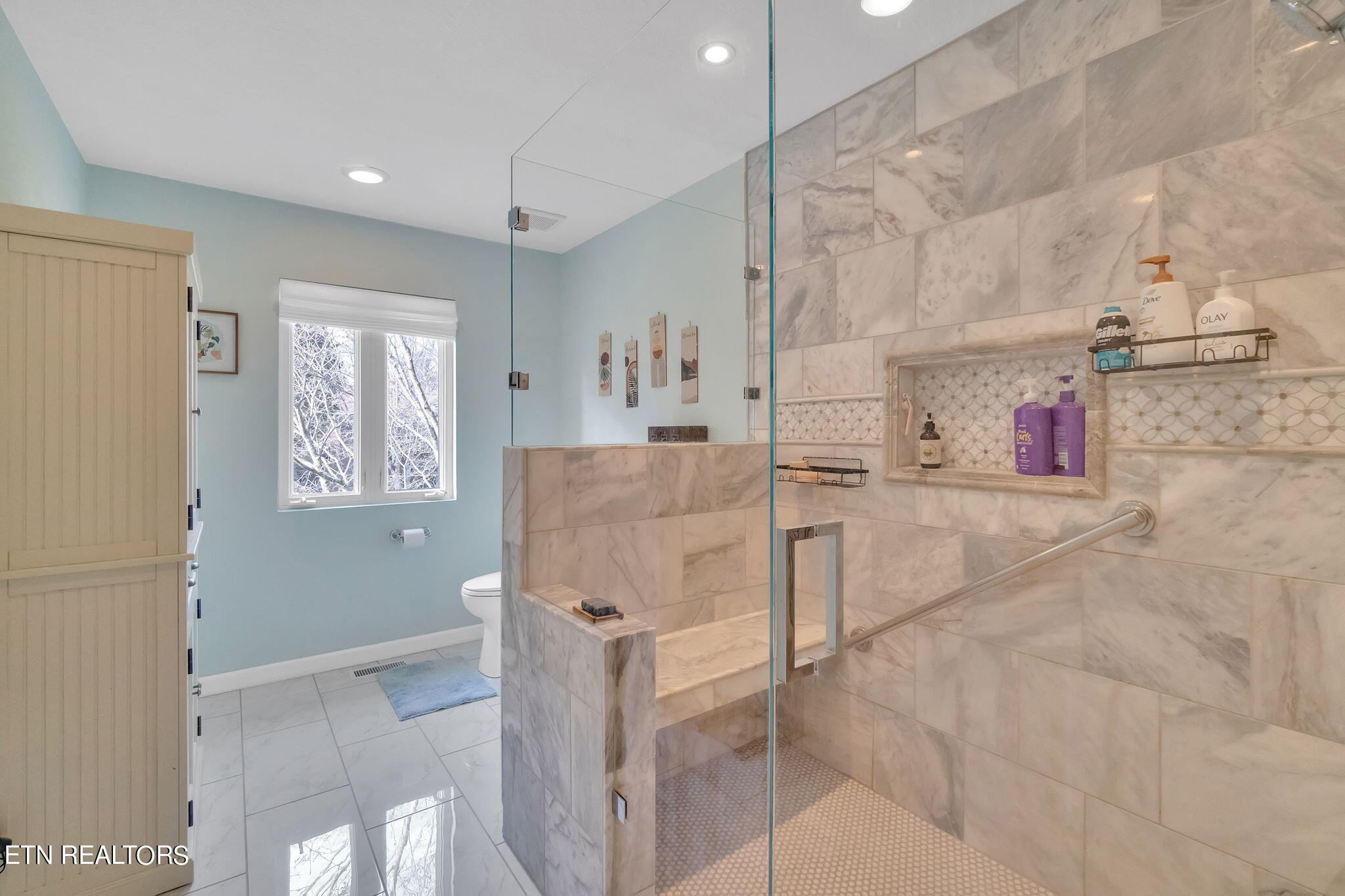 1829 Southcliff Drive