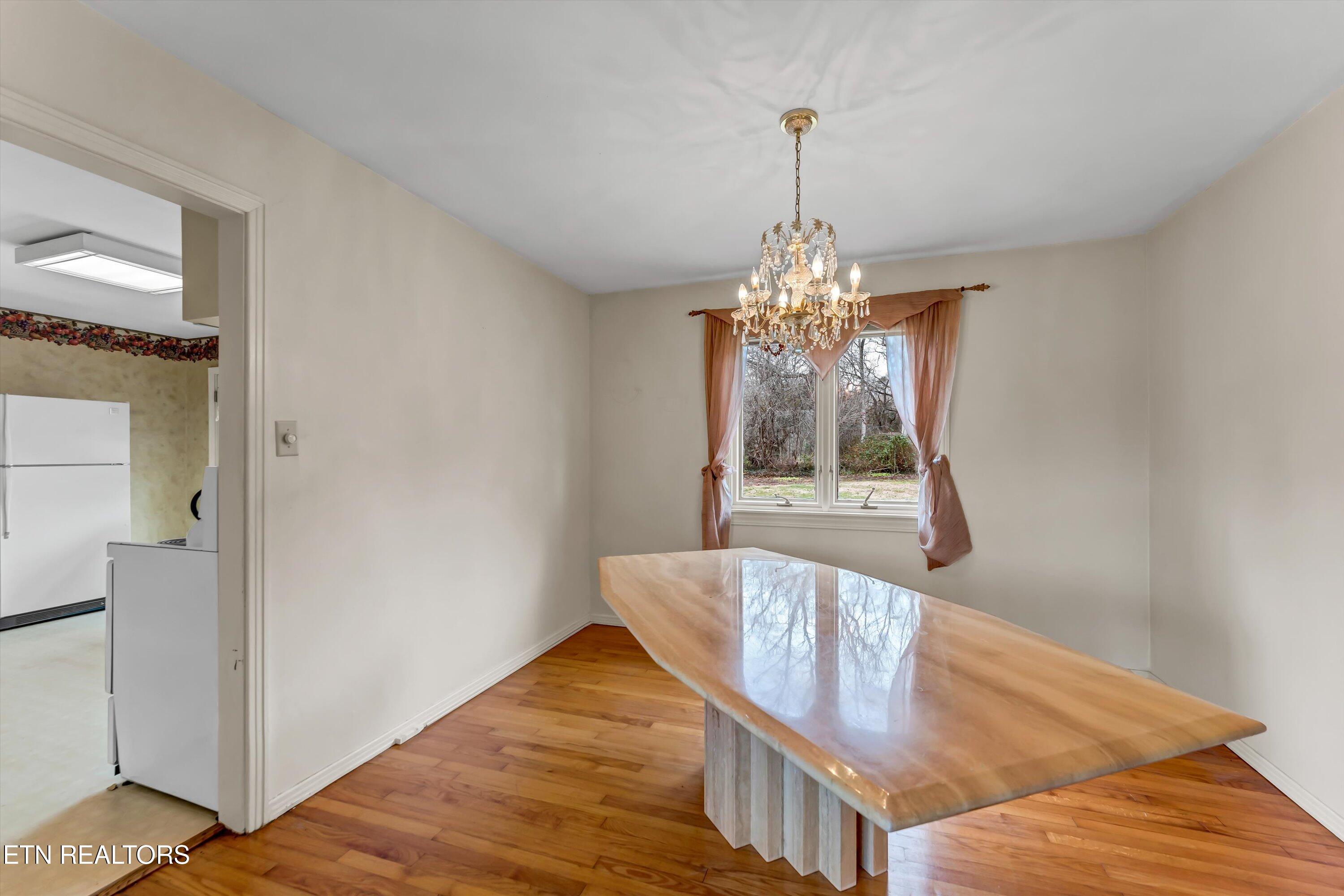 5819 Holston Hills Rd