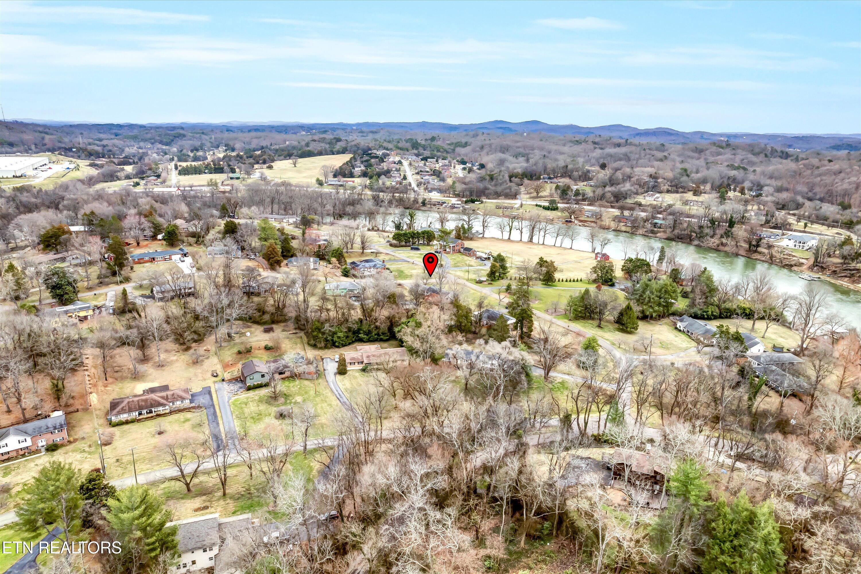 5819 Holston Hills Rd