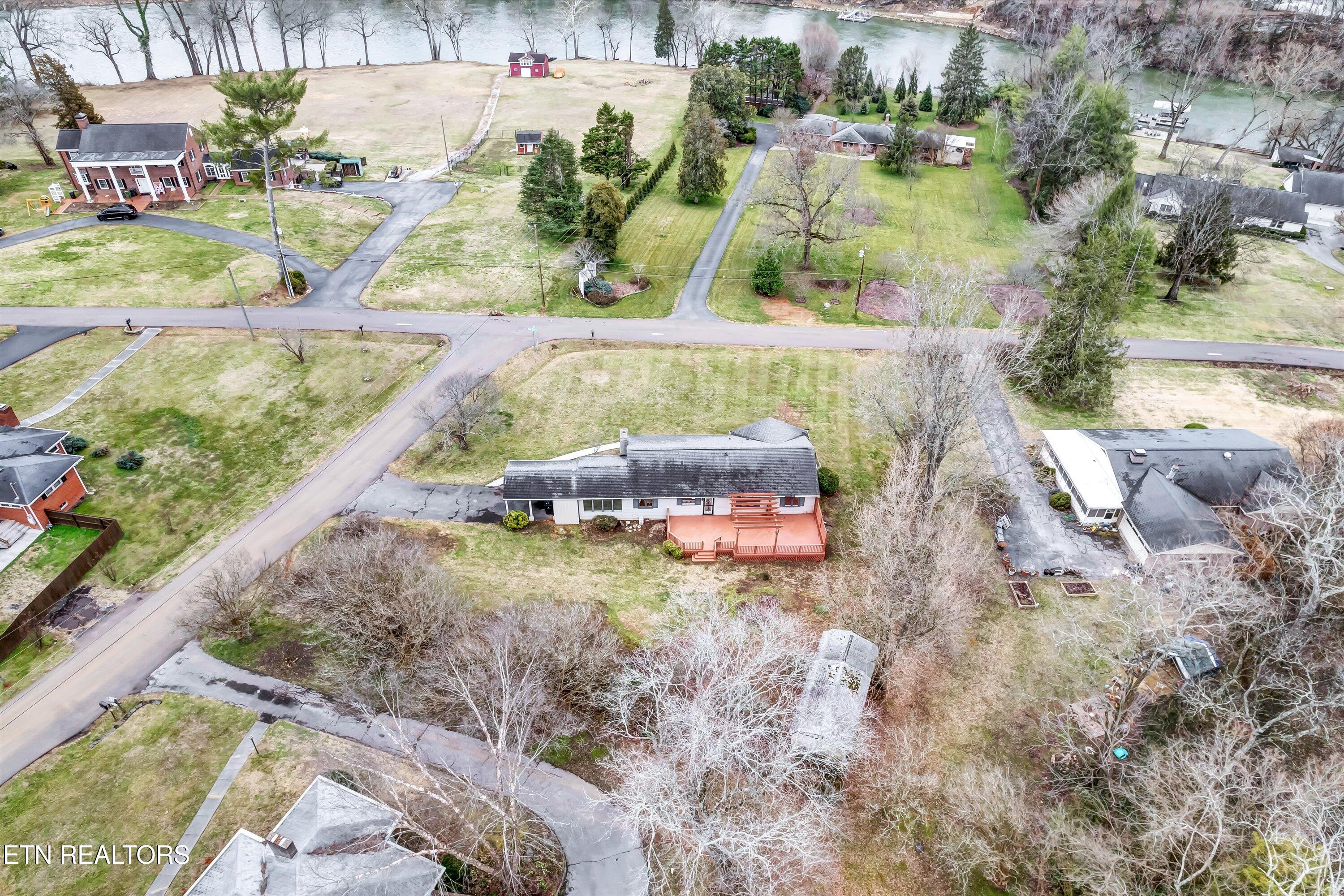 5819 Holston Hills Rd