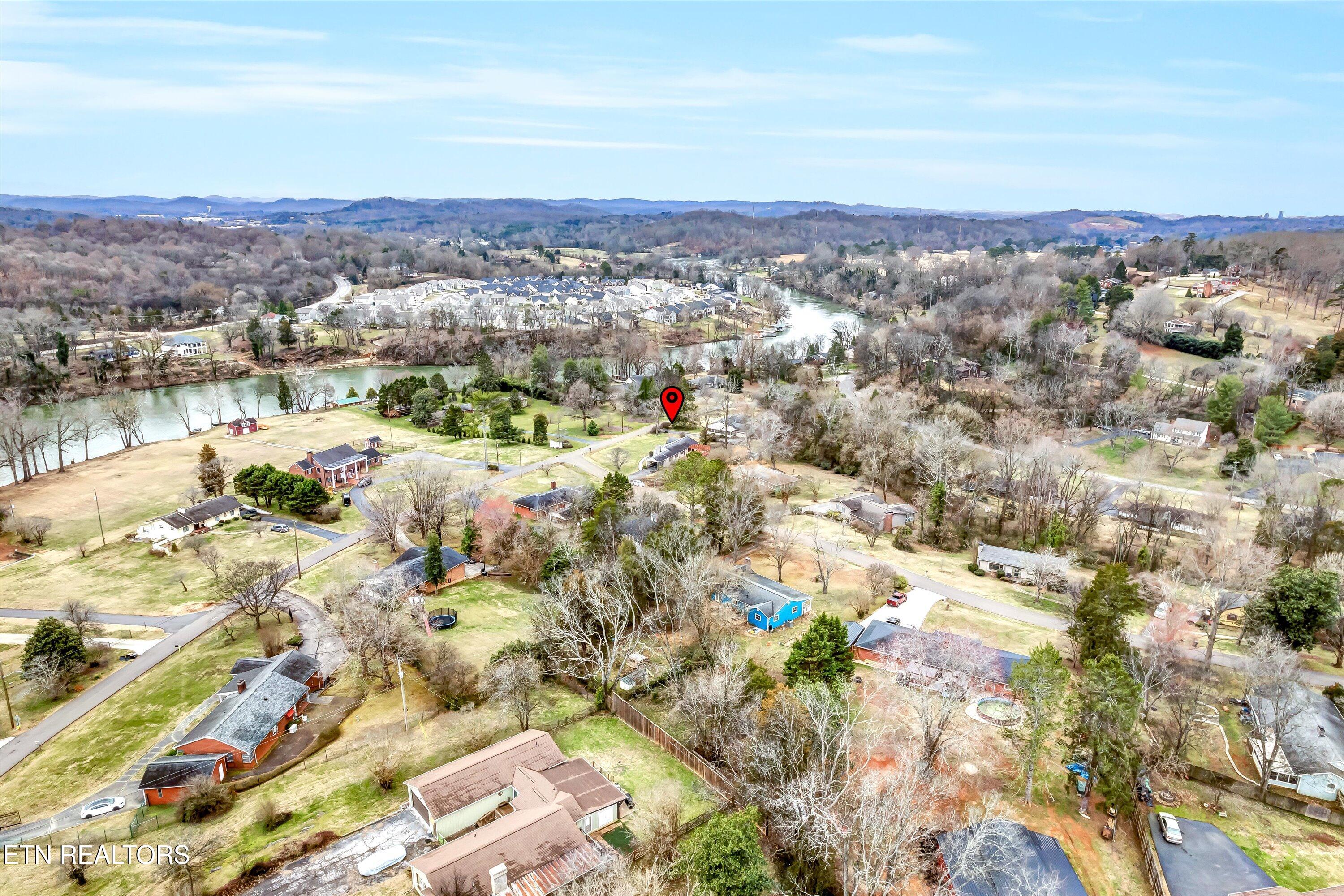 5819 Holston Hills Rd