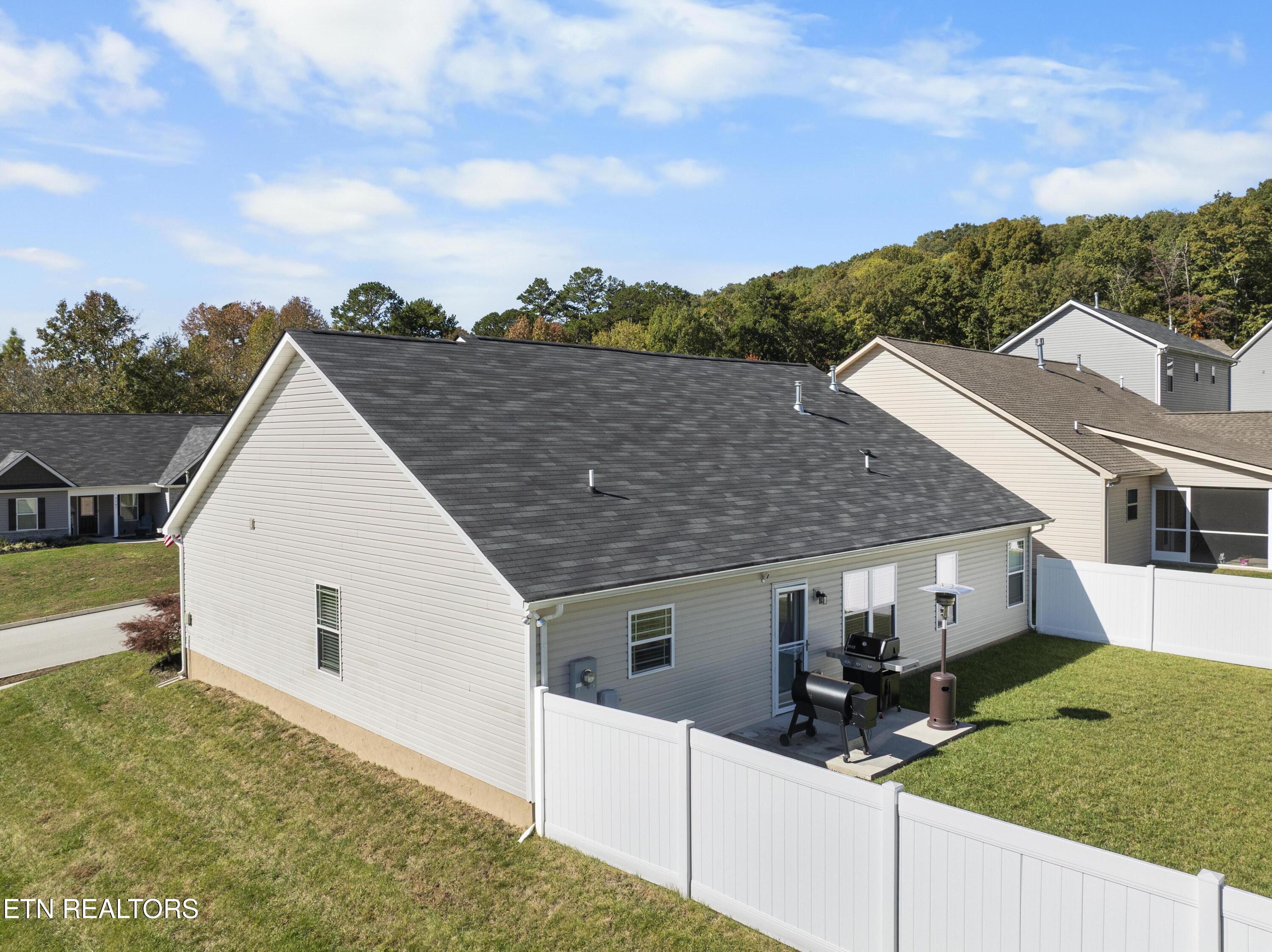 2508 Eppie Cove Lane, Knoxville