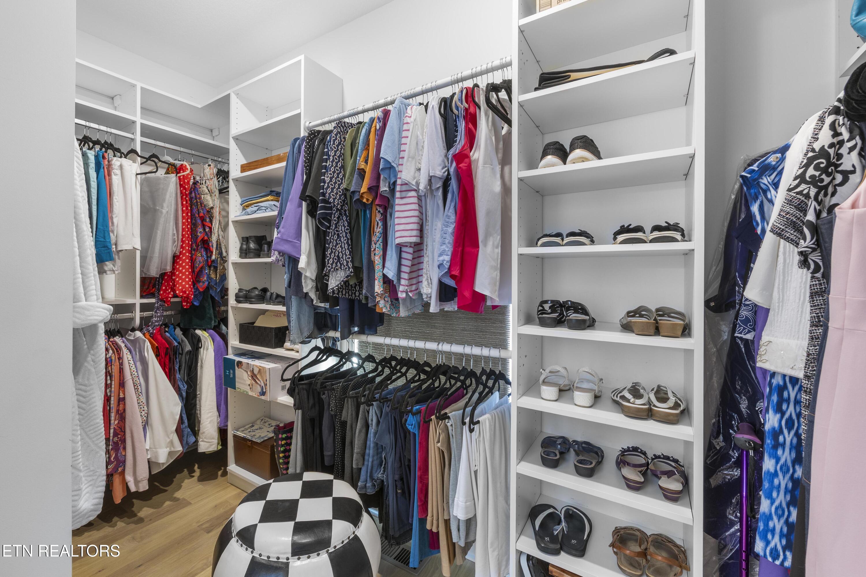 3005 Cambridge Shores Lane