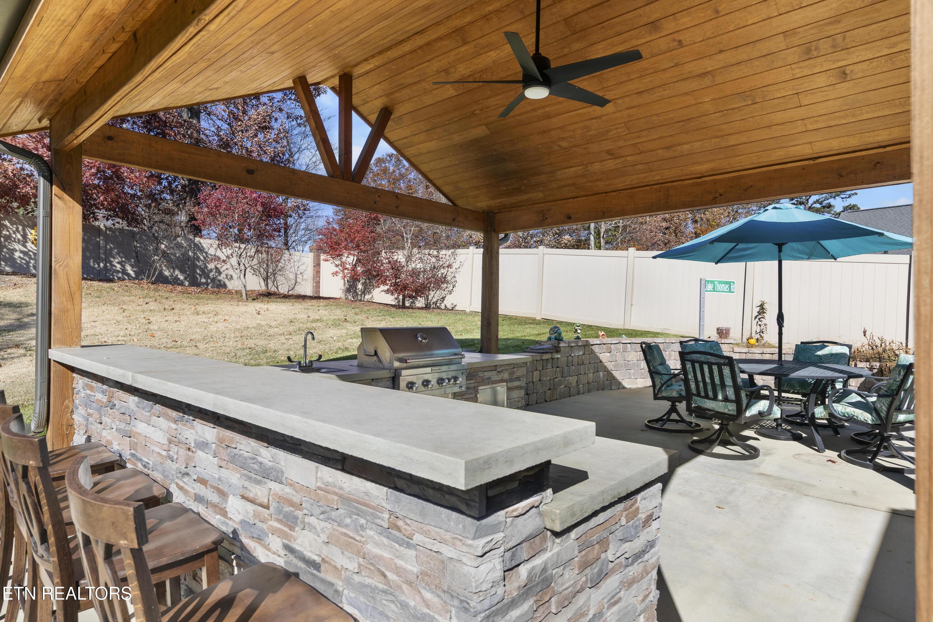 3005 Cambridge Shores Lane