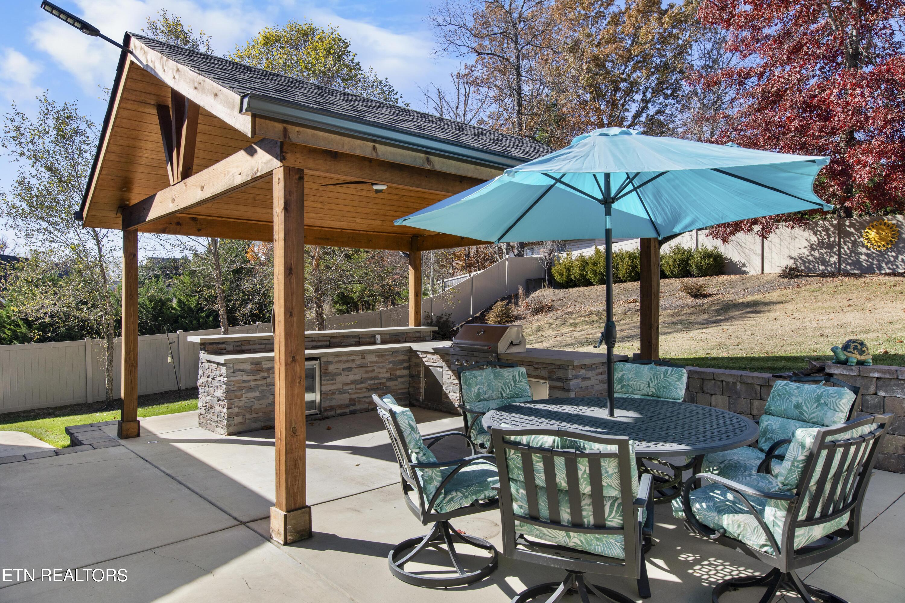 3005 Cambridge Shores Lane