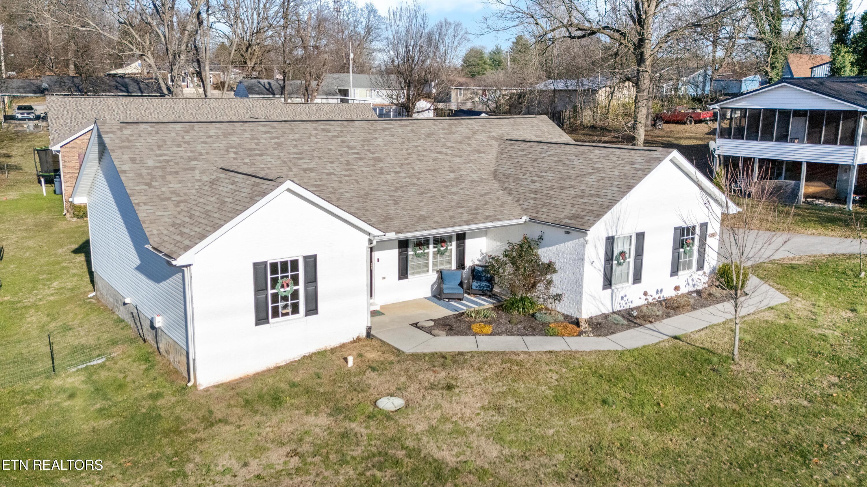 2207 Tuckaleechee Pike