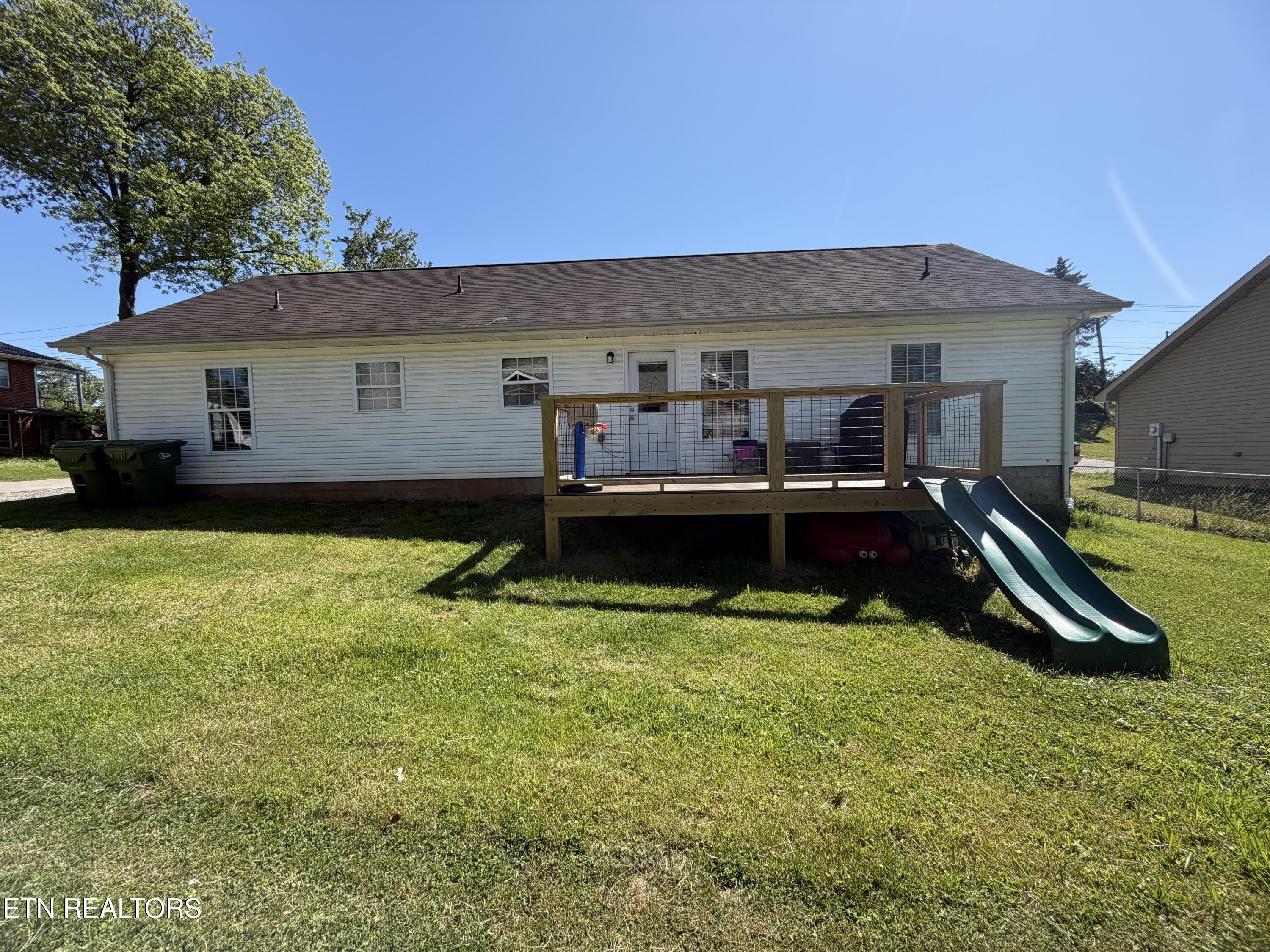 2207 Tuckaleechee Pike