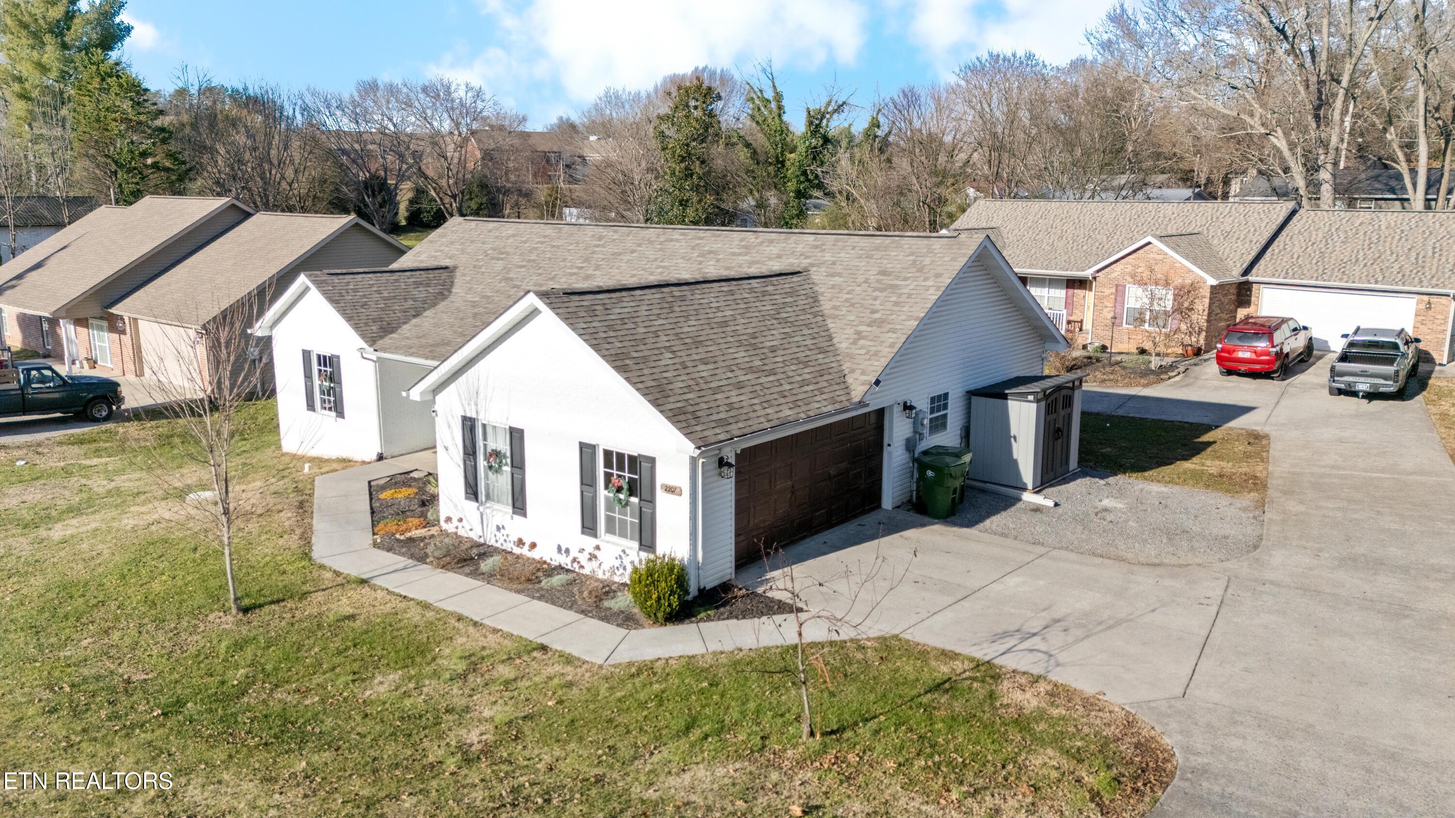 2207 Tuckaleechee Pike
