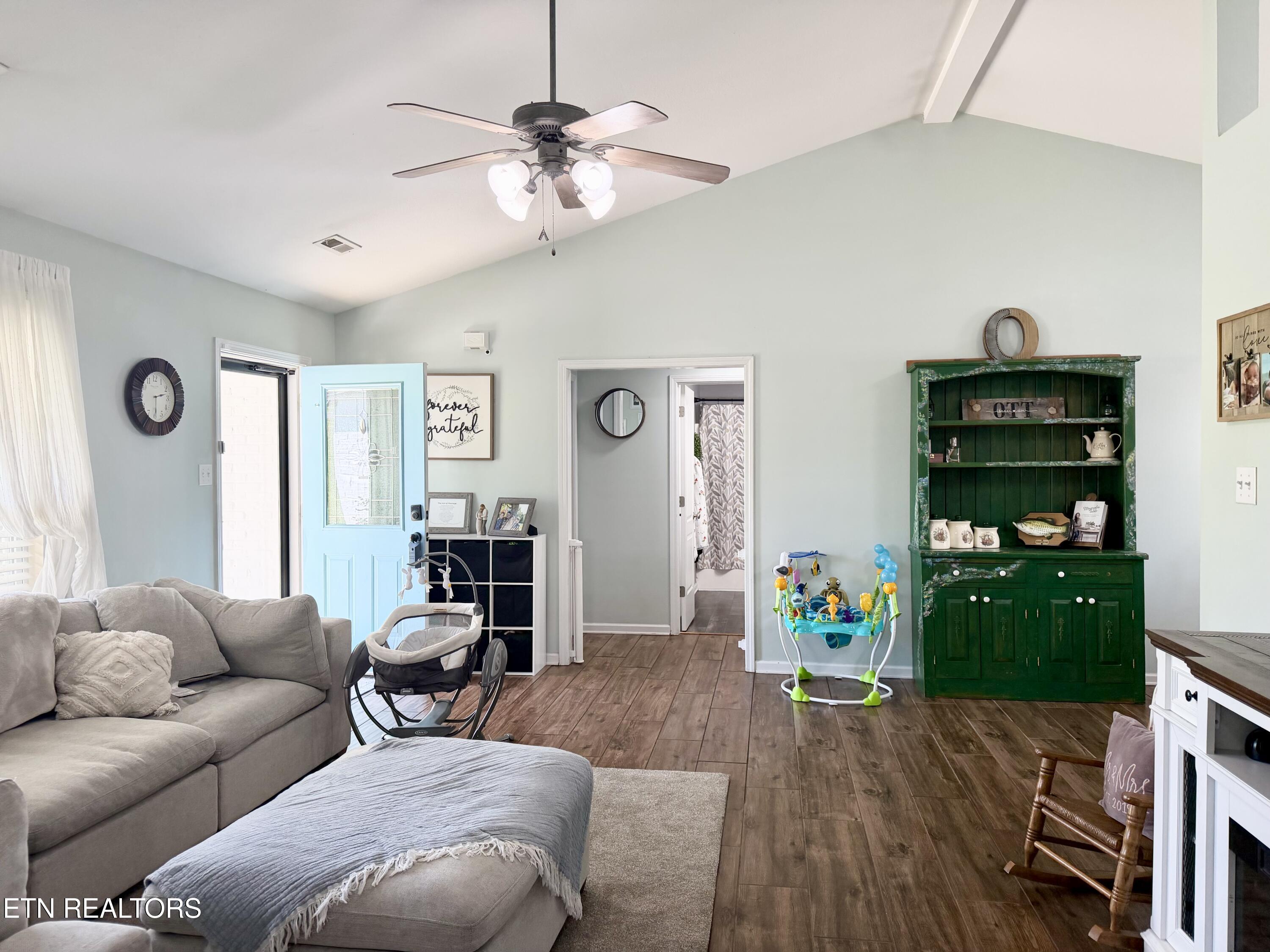 2207 Tuckaleechee Pike