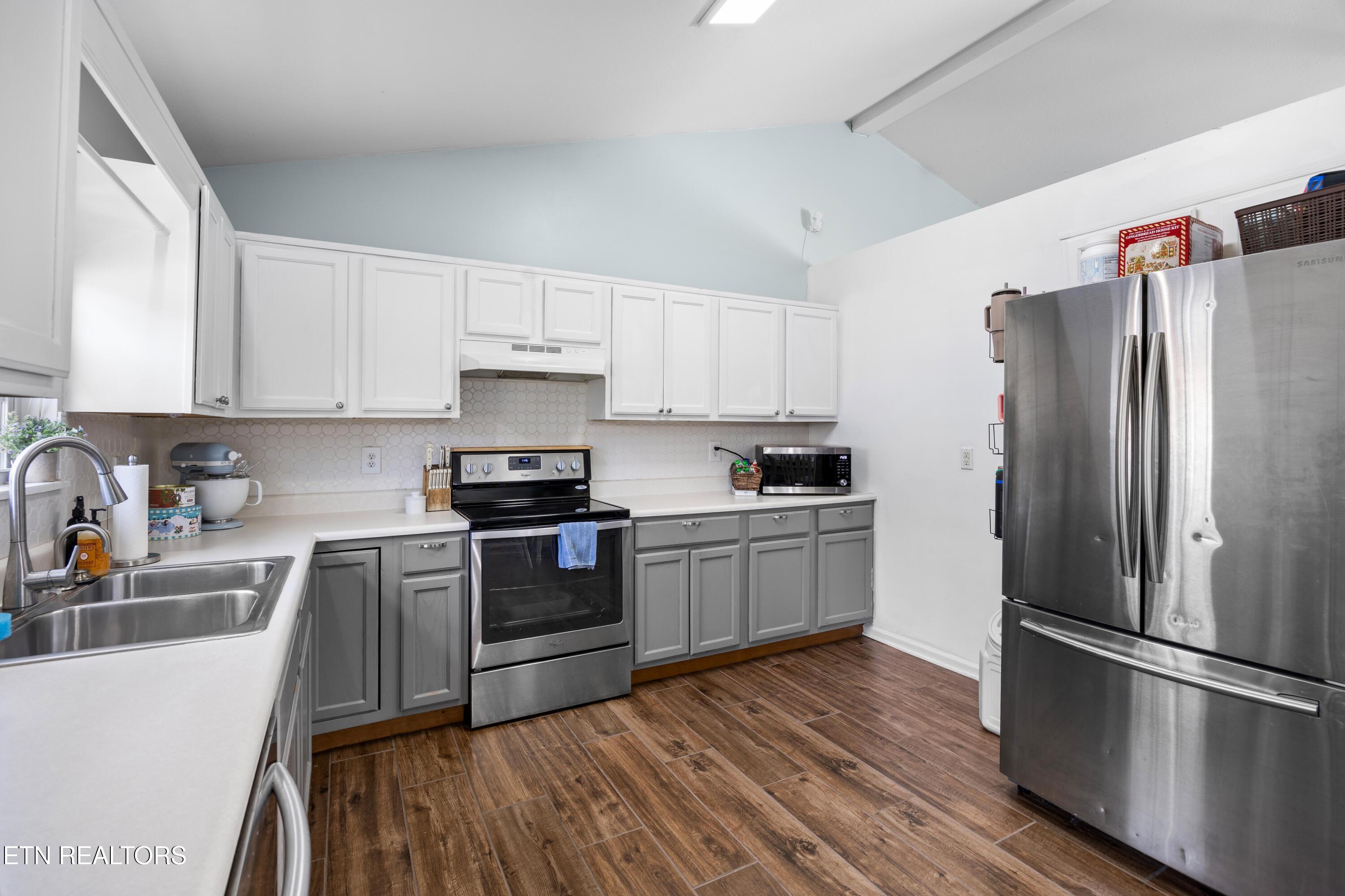 2207 Tuckaleechee Pike