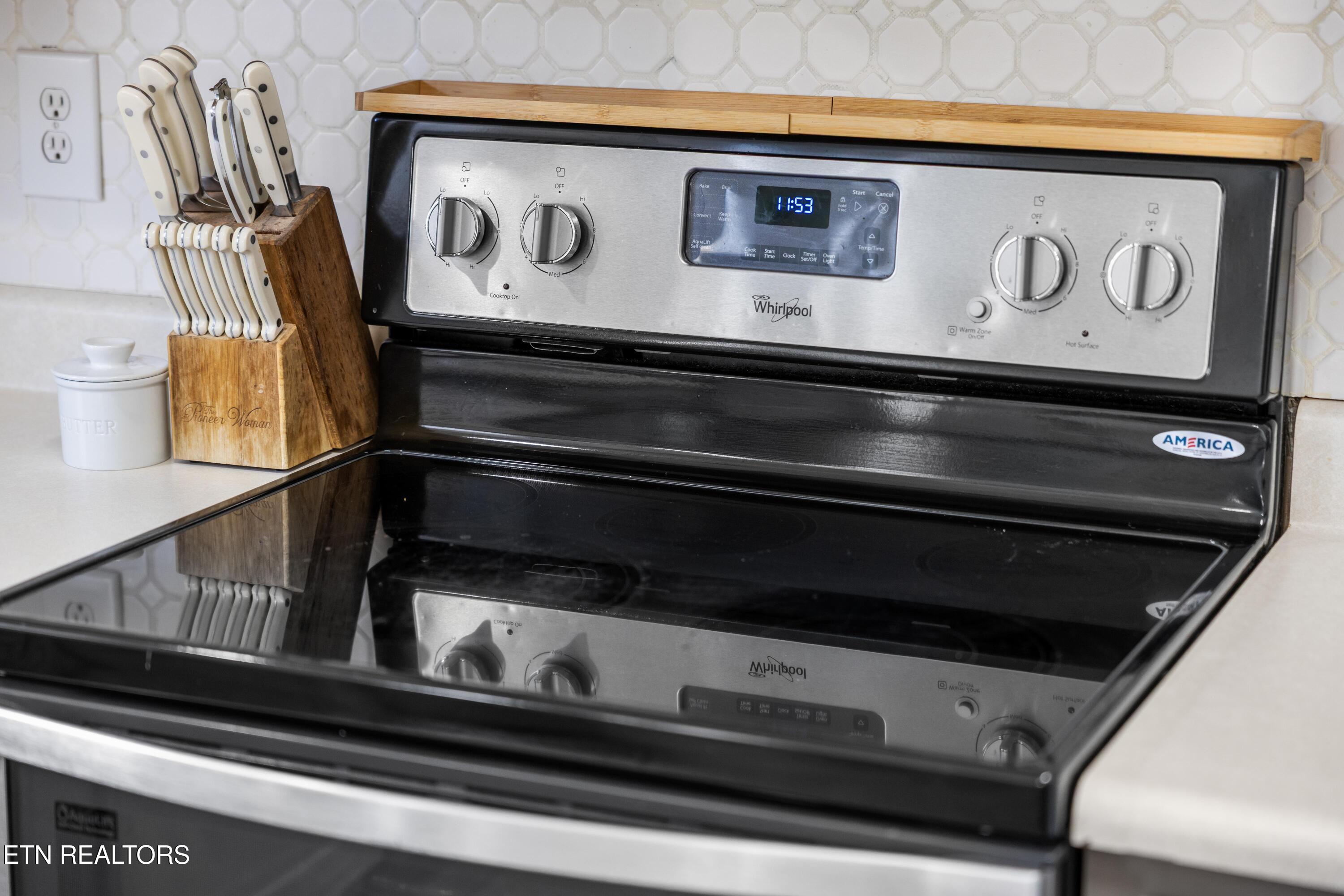 2207 Tuckaleechee Pike