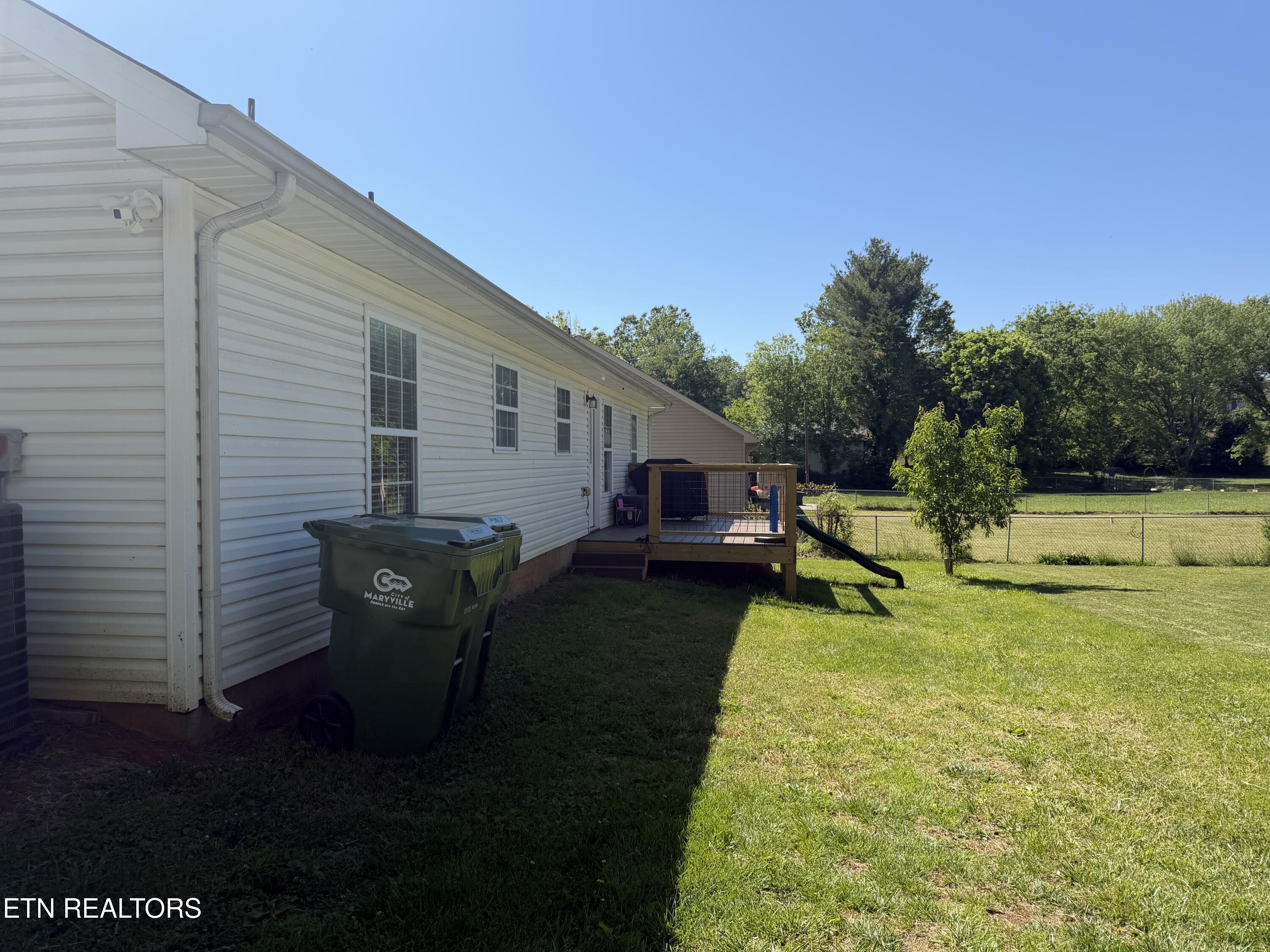 2207 Tuckaleechee Pike