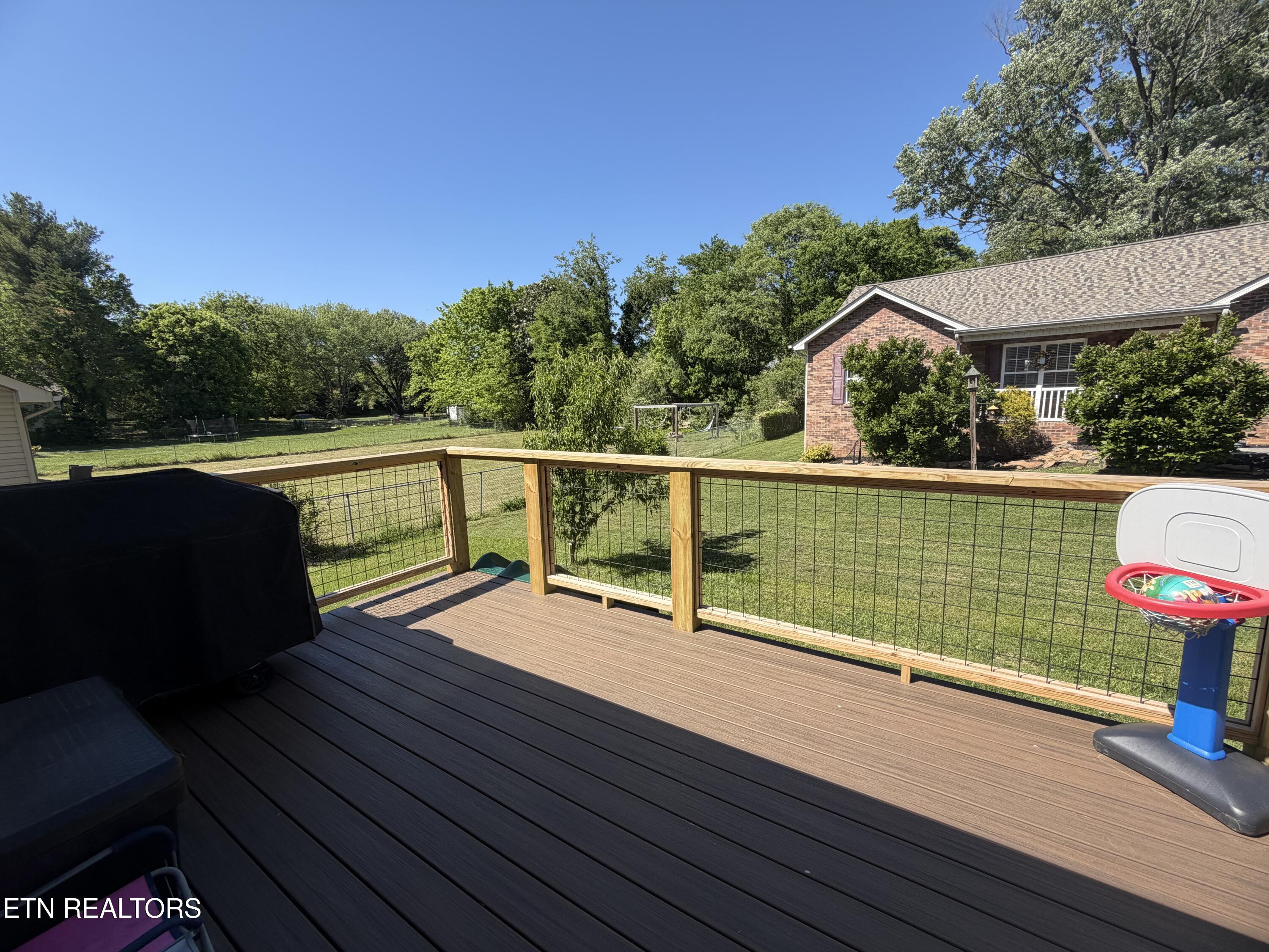 2207 Tuckaleechee Pike