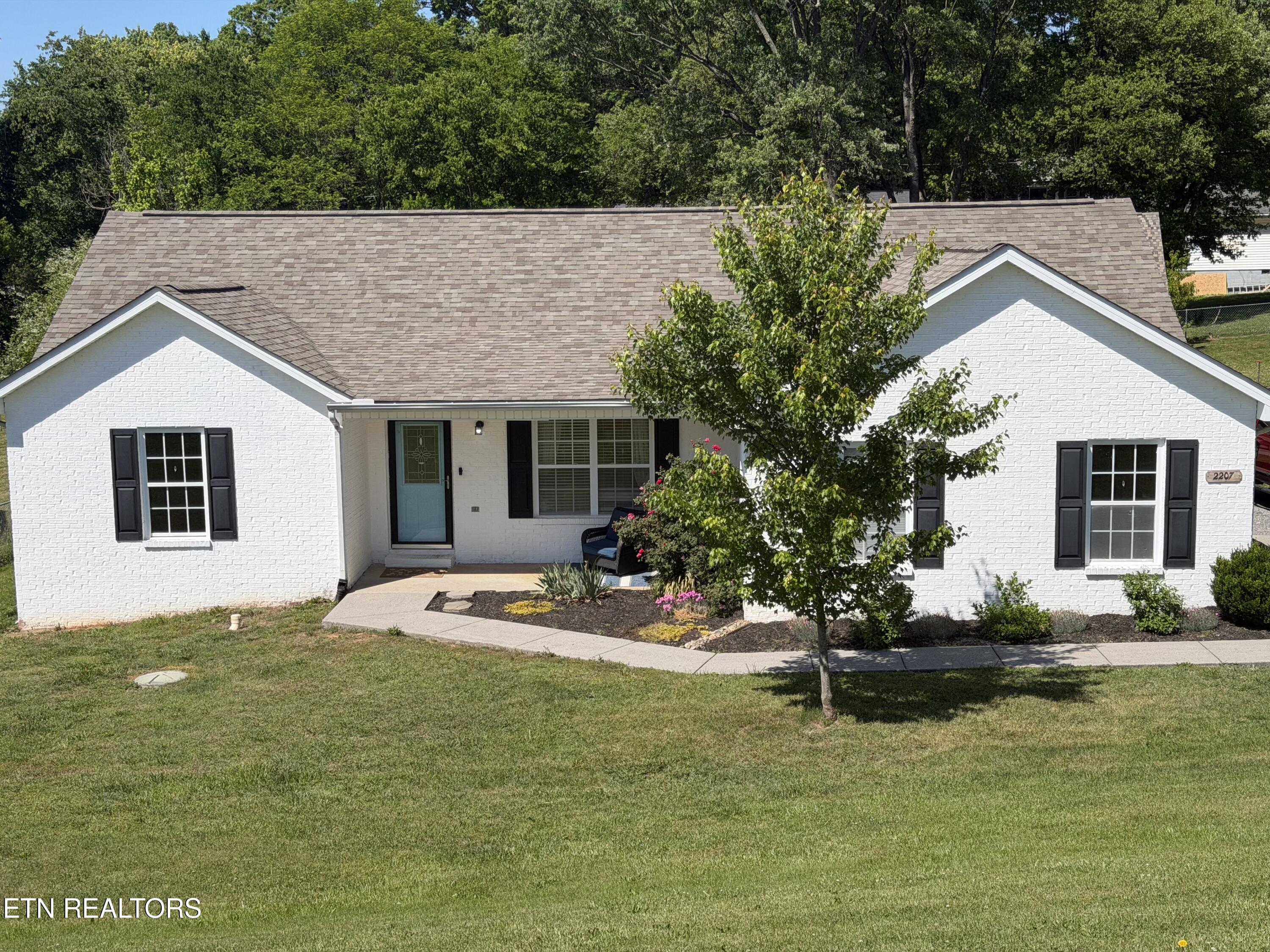 2207 Tuckaleechee Pike