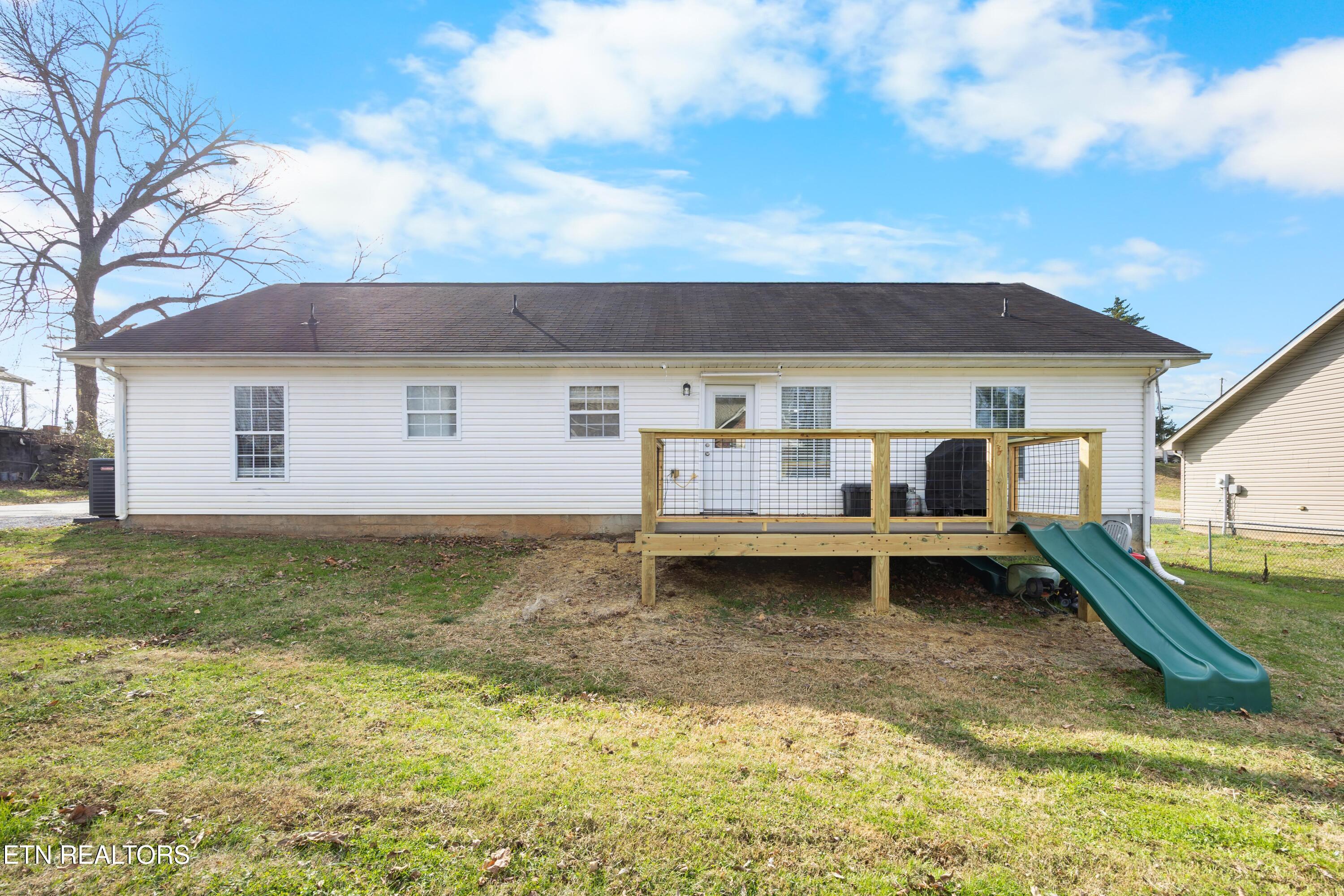 2207 Tuckaleechee Pike