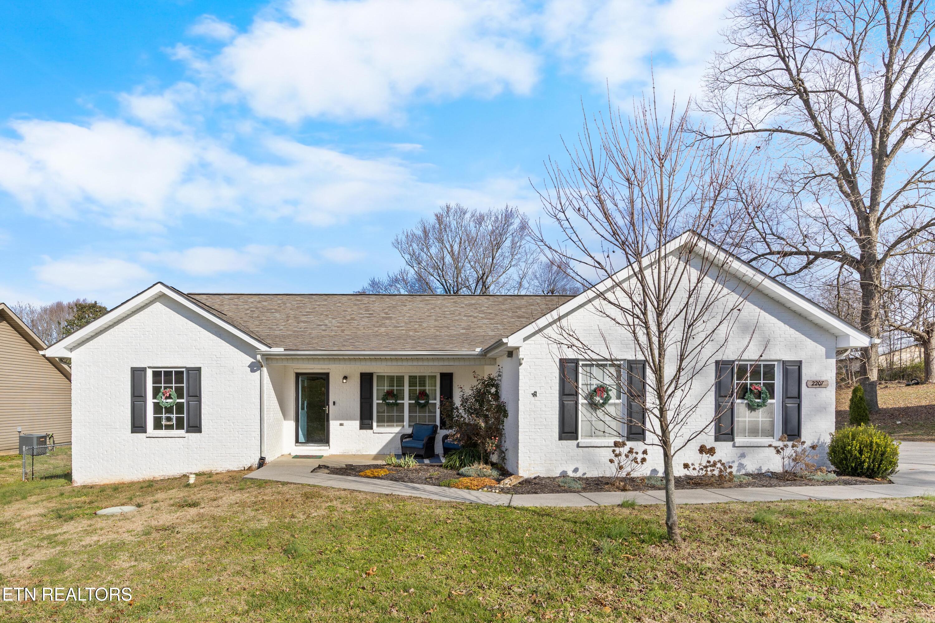 2207 Tuckaleechee Pike