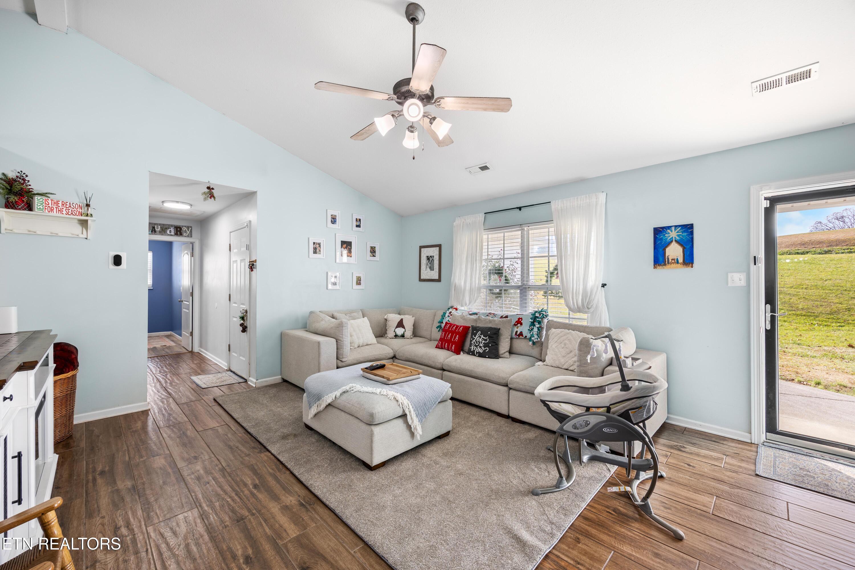 2207 Tuckaleechee Pike