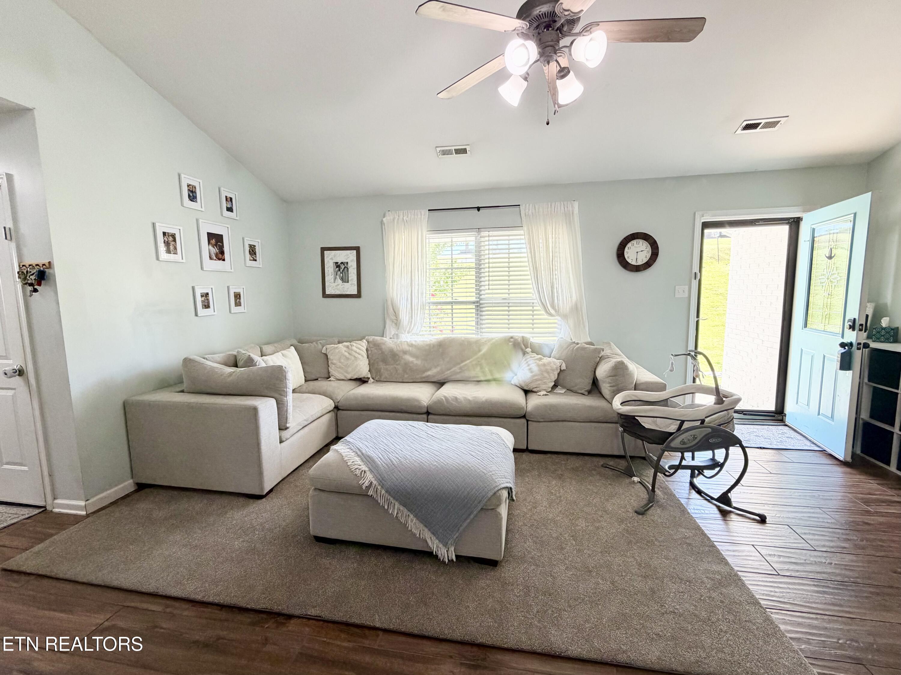 2207 Tuckaleechee Pike