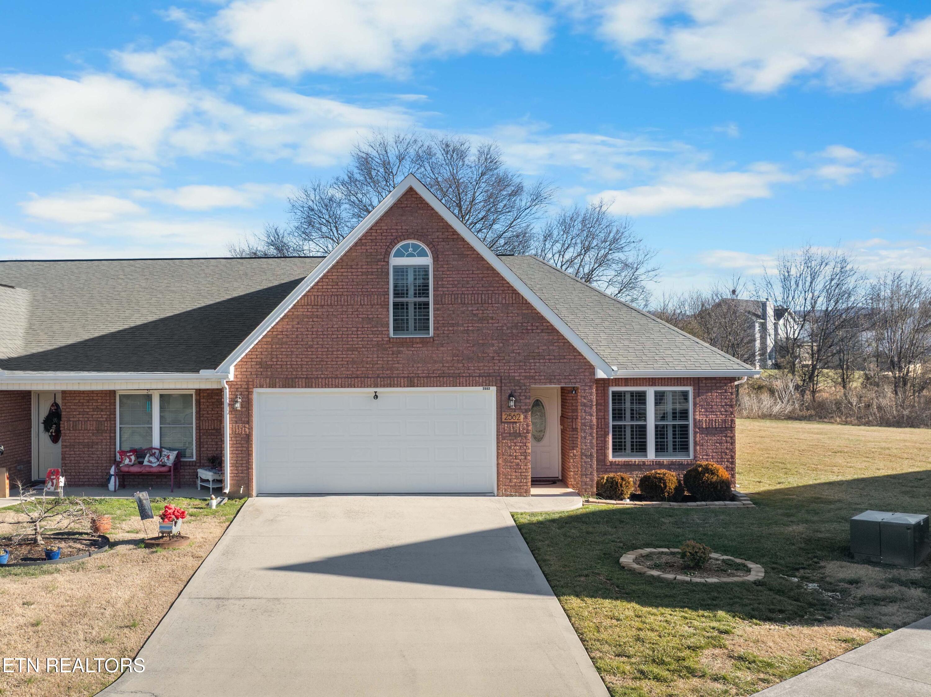 2562 Keeneland Drive