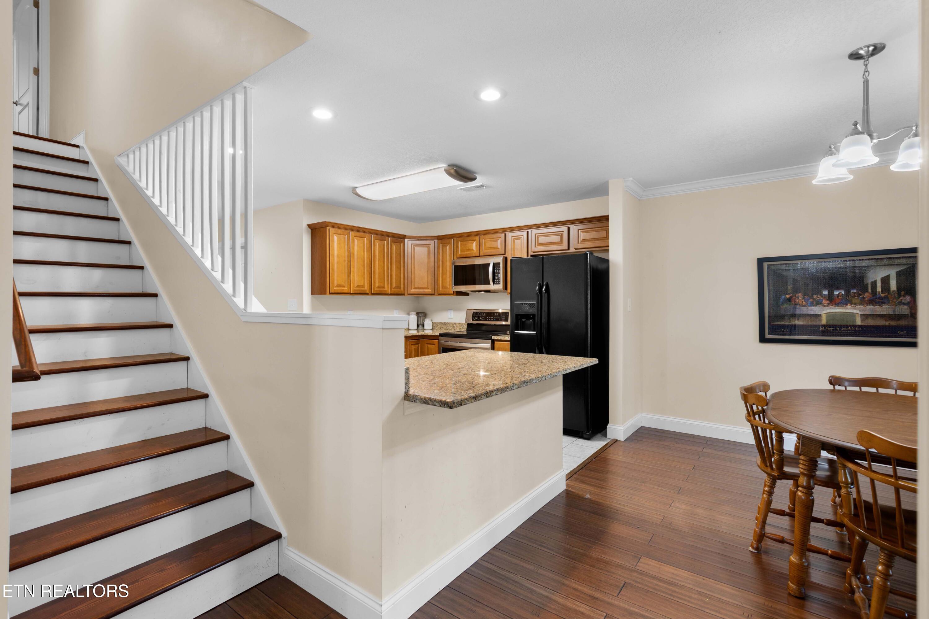 2562 Keeneland Drive