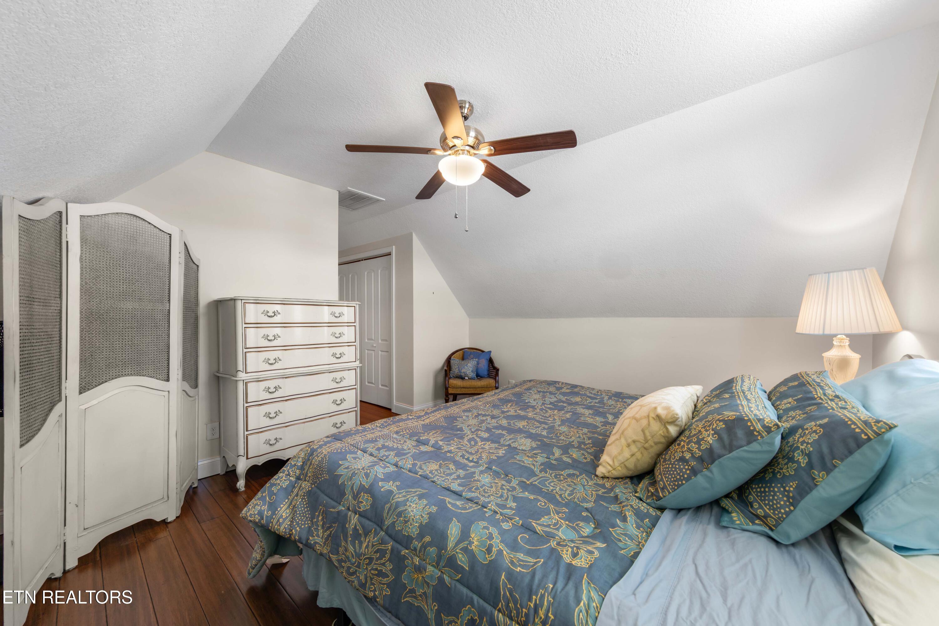 2562 Keeneland Drive