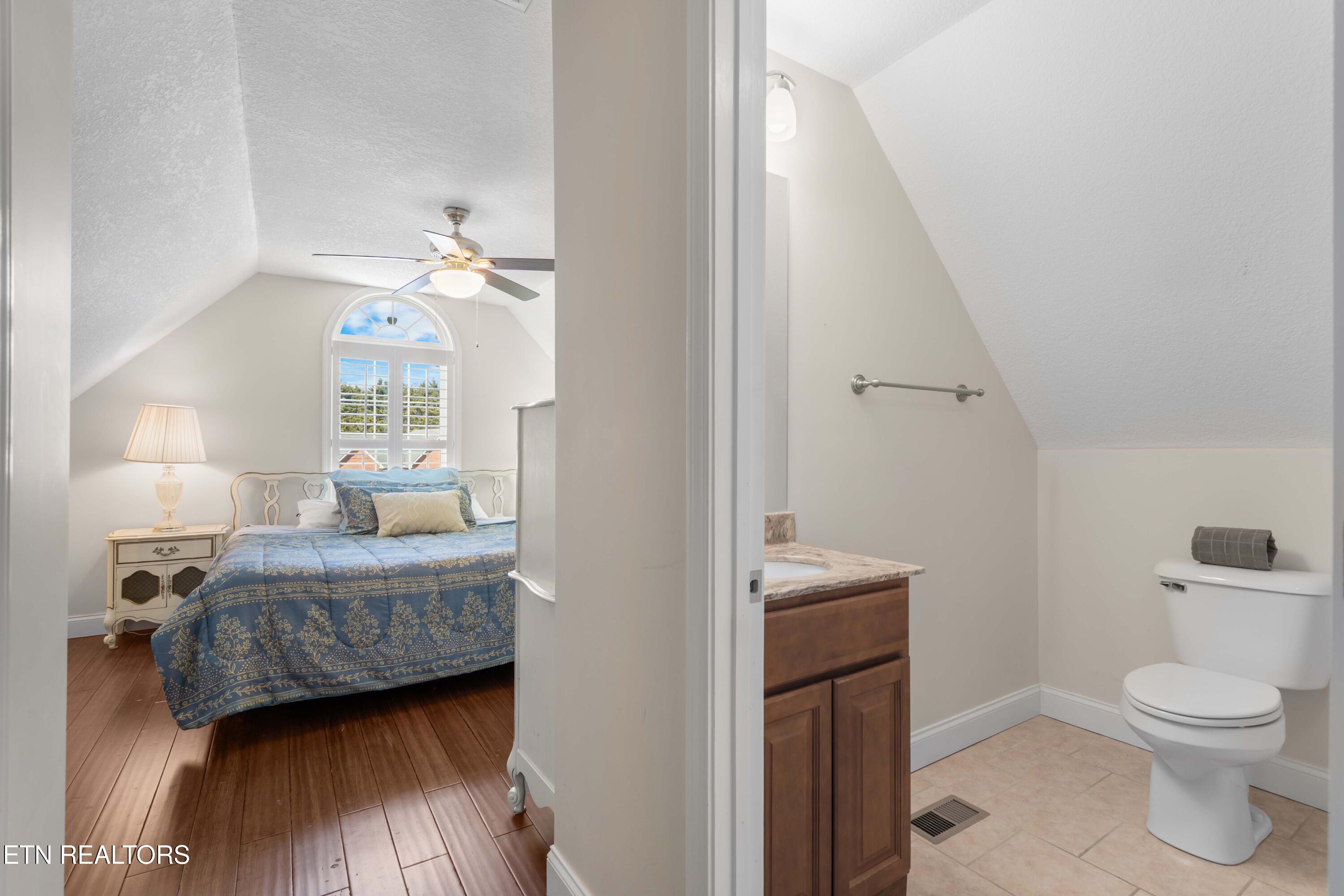 2562 Keeneland Drive