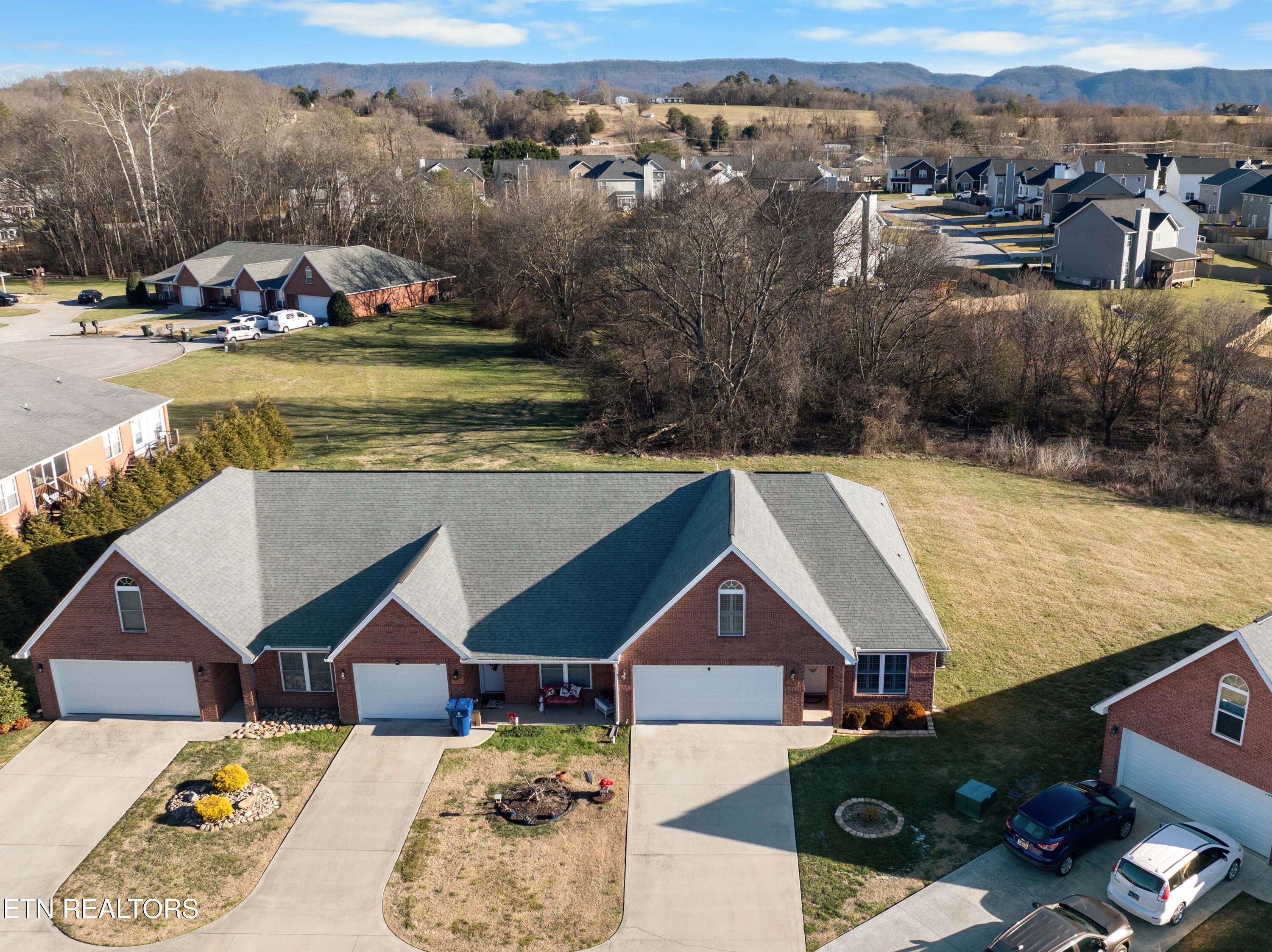 2562 Keeneland Drive