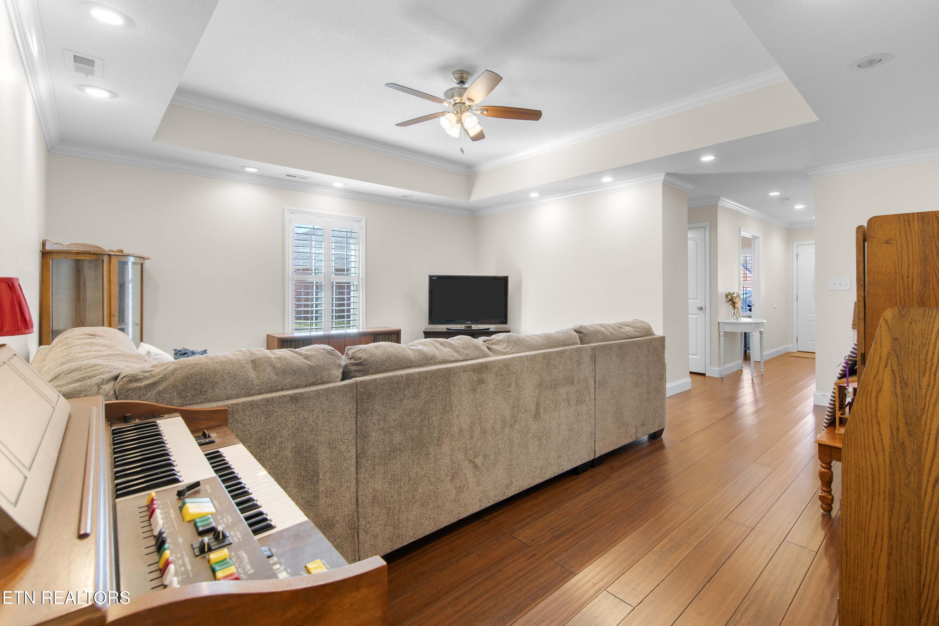 2562 Keeneland Drive