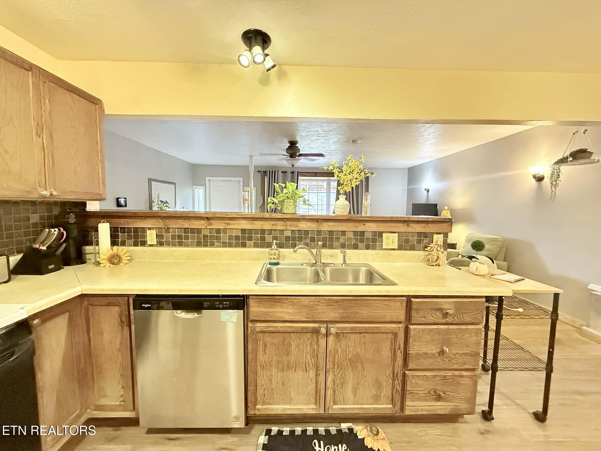 508 Petit Lane