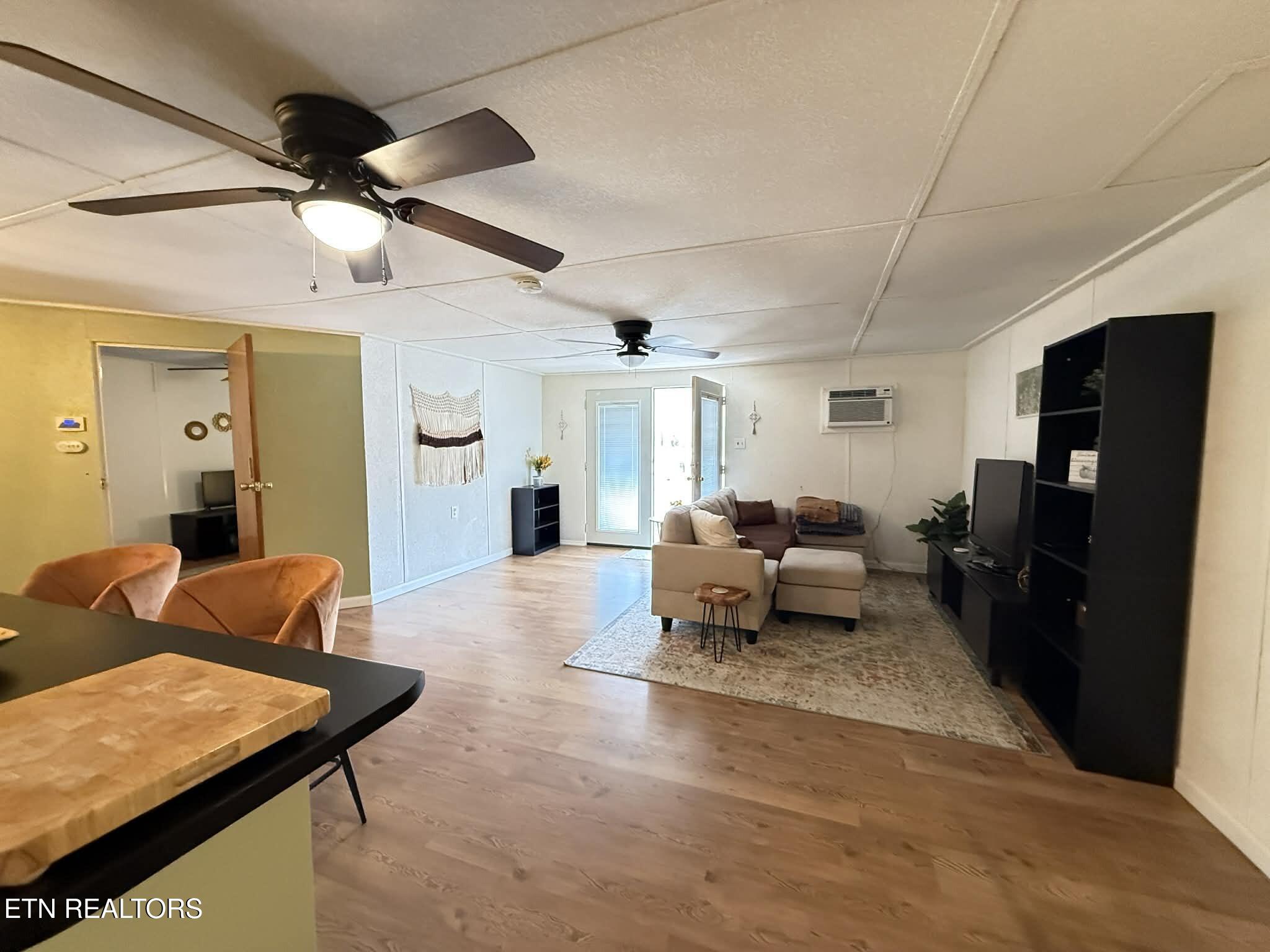 508 Petit Lane
