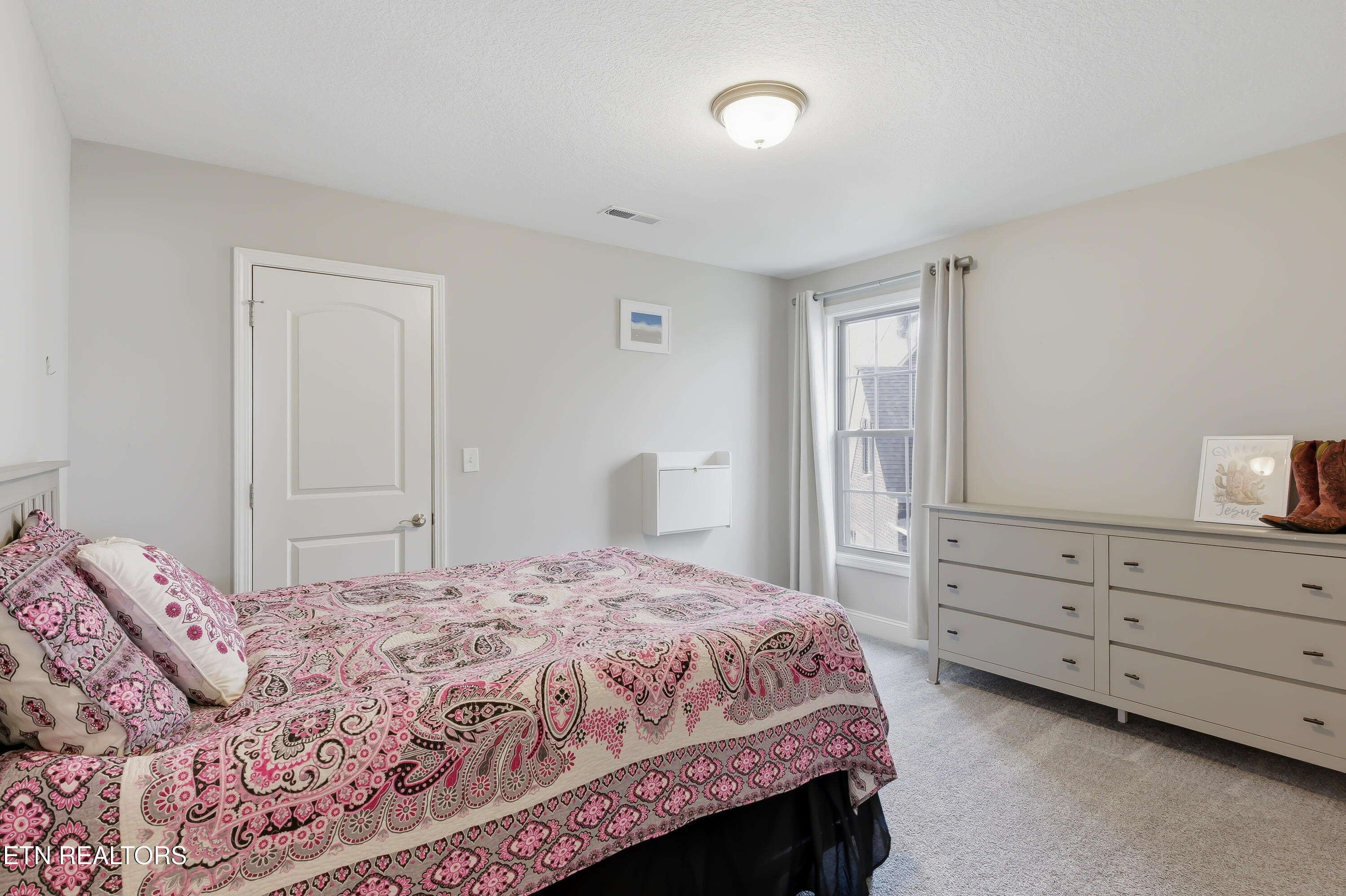 2663 Windjammer Lane