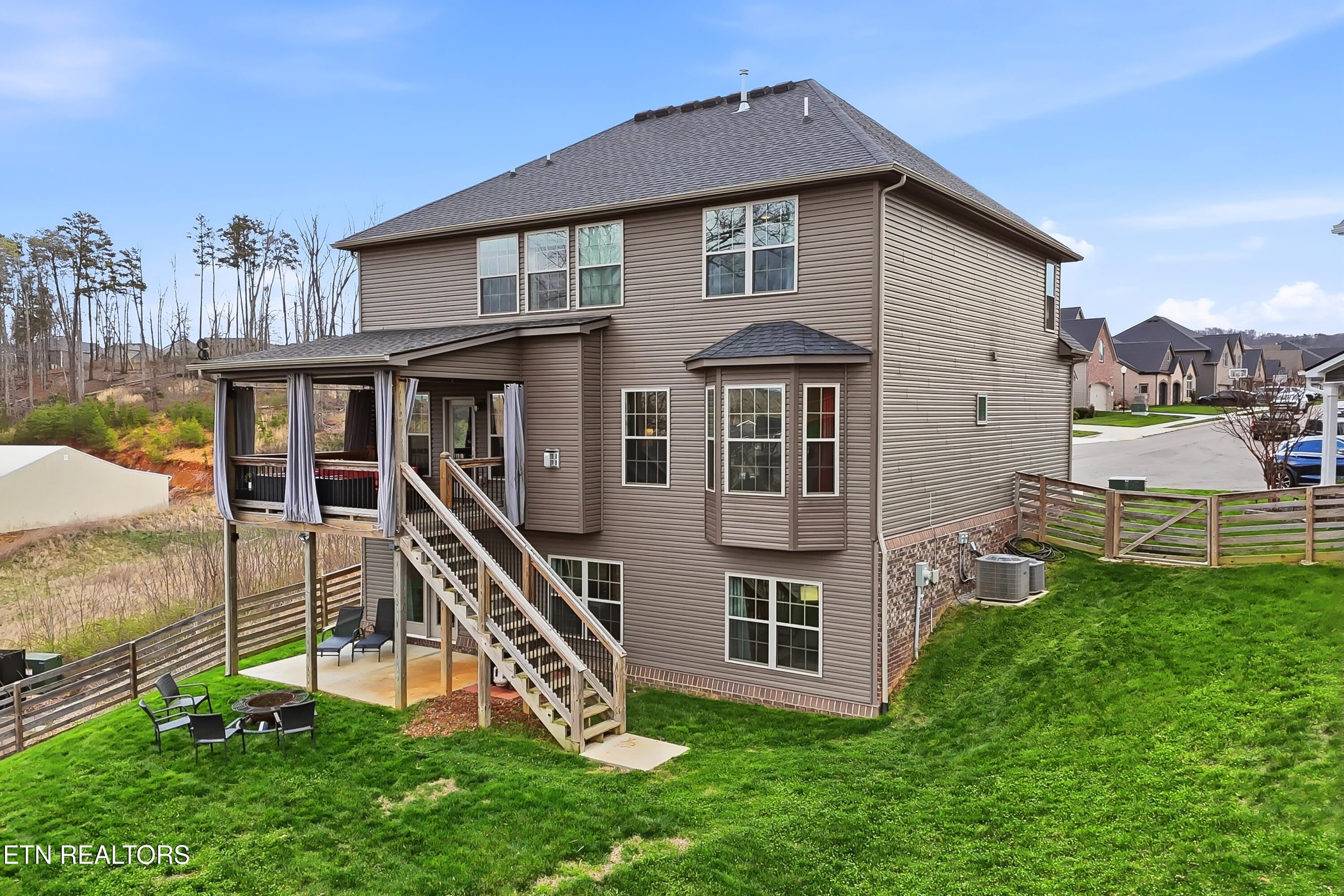 2663 Windjammer Lane