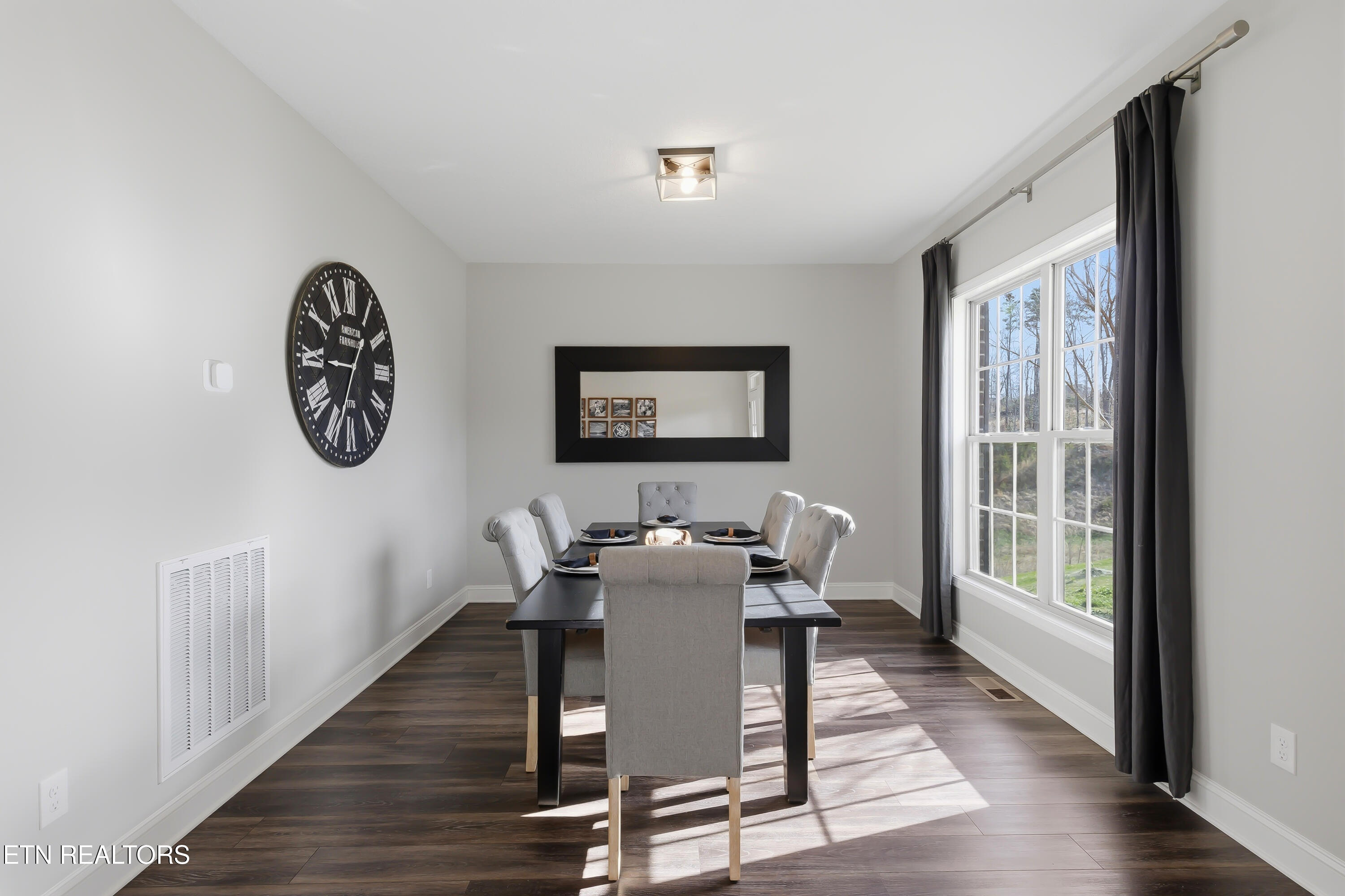 2663 Windjammer Lane