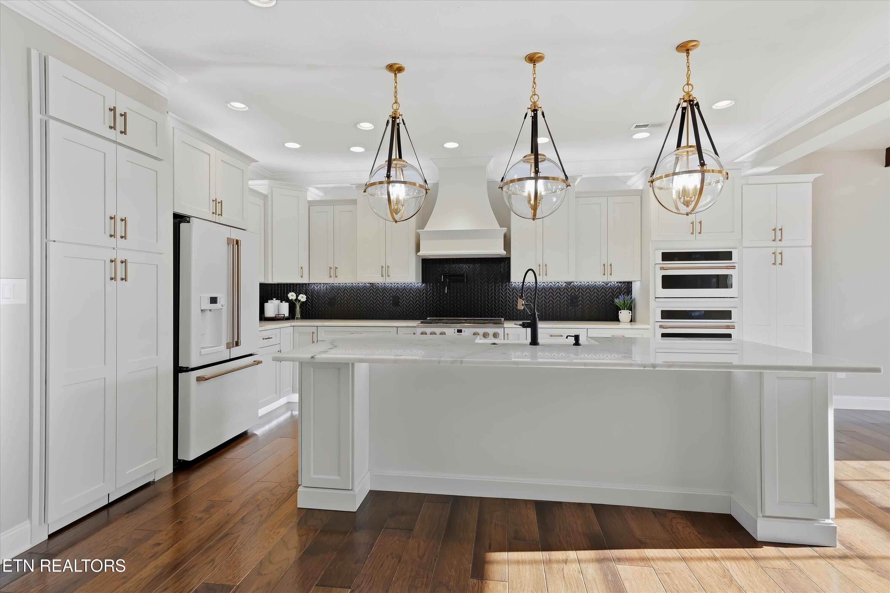 2028 Highlands Ridge Lane