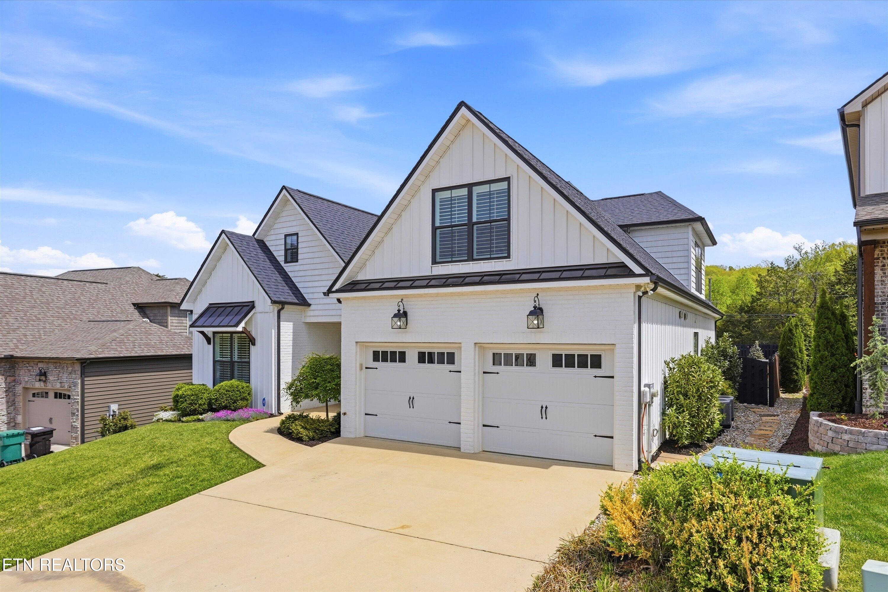 2028 Highlands Ridge Lane