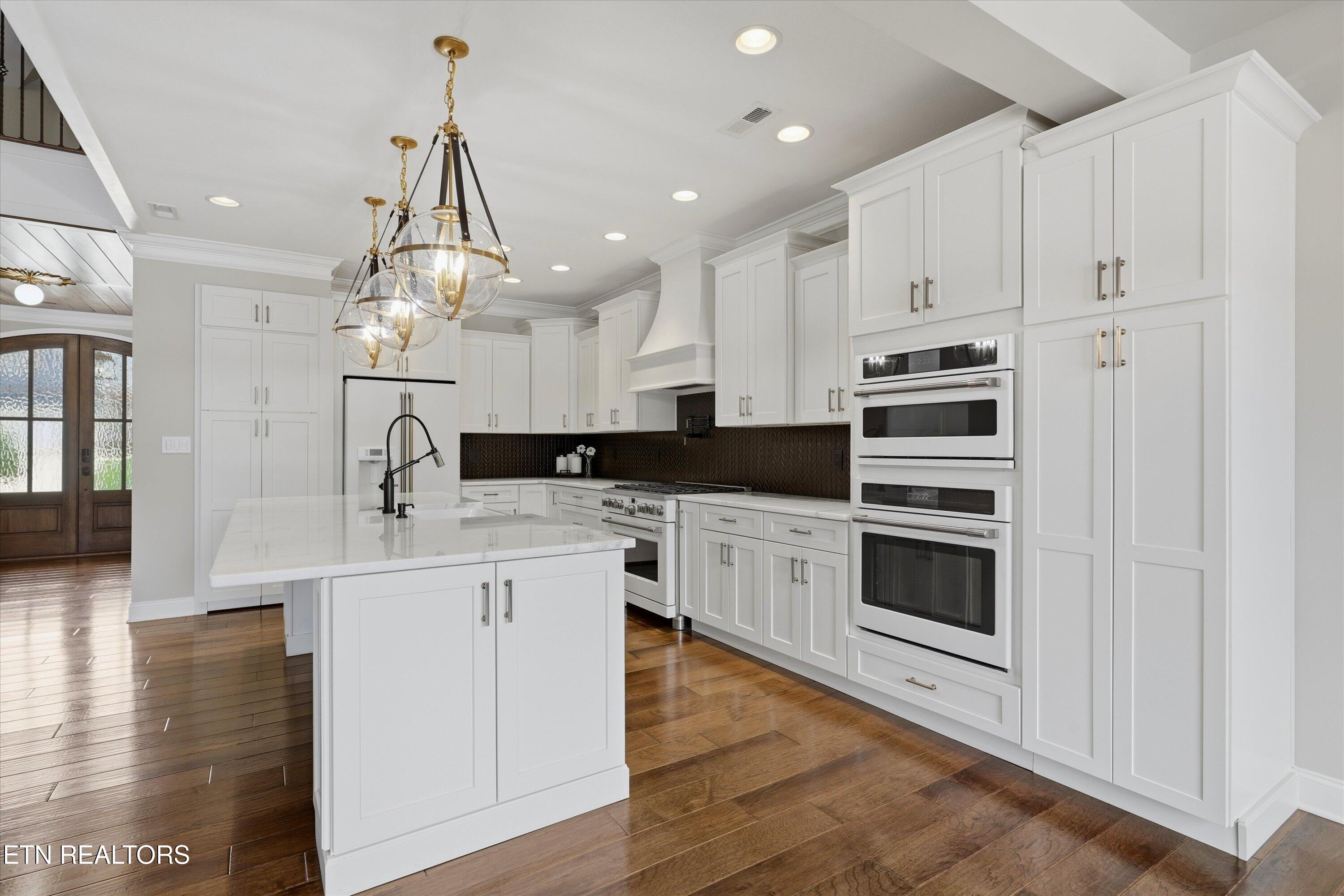 2028 Highlands Ridge Lane