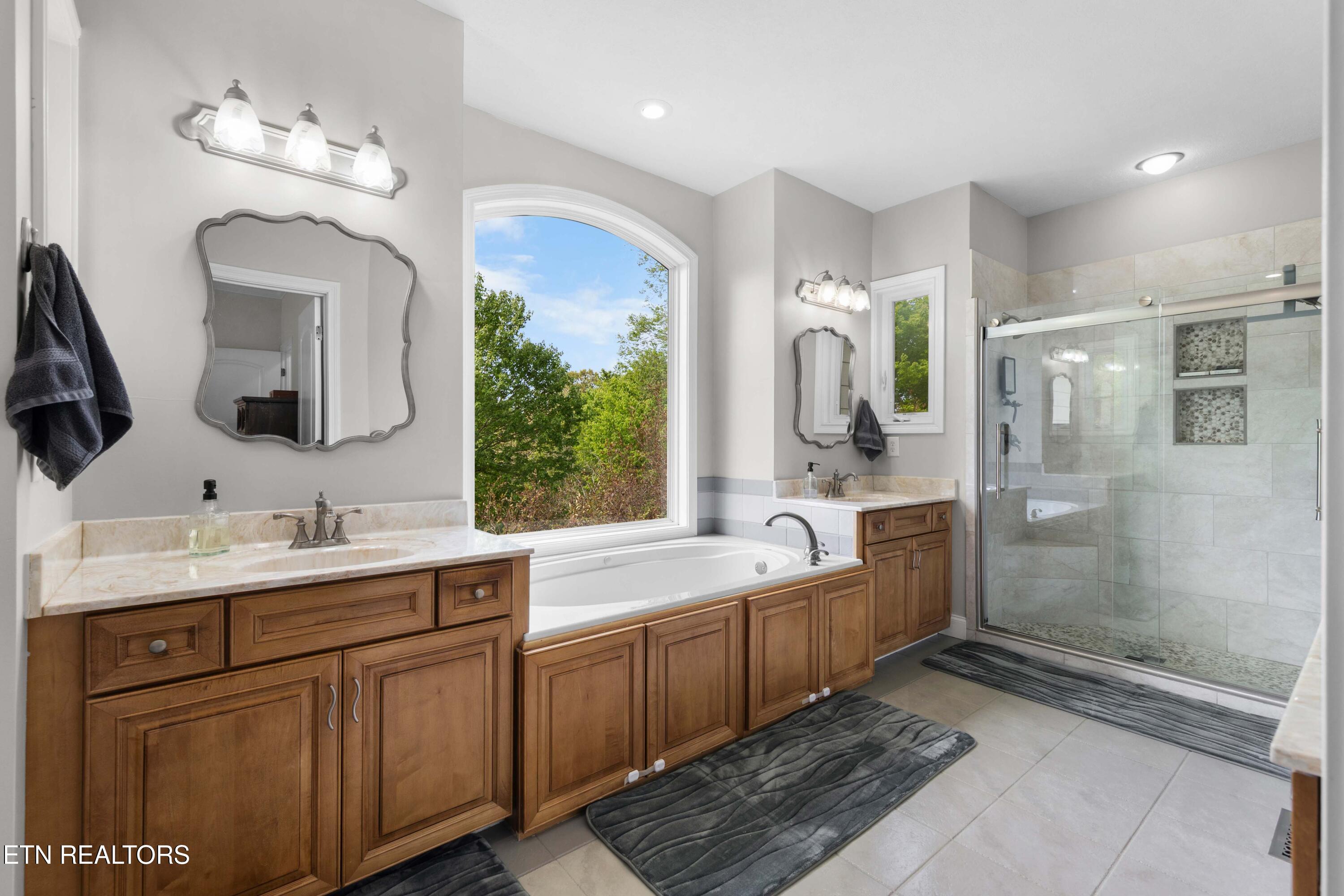 6625 Riverview Golf Drive