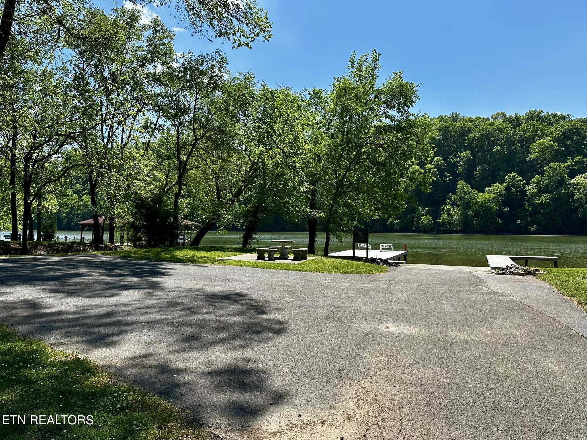 6625 Riverview Golf Drive