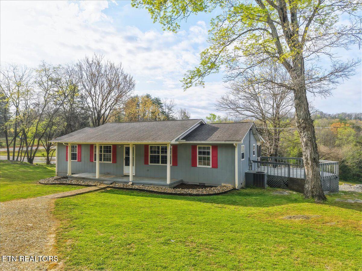 1805 Mecca Pike