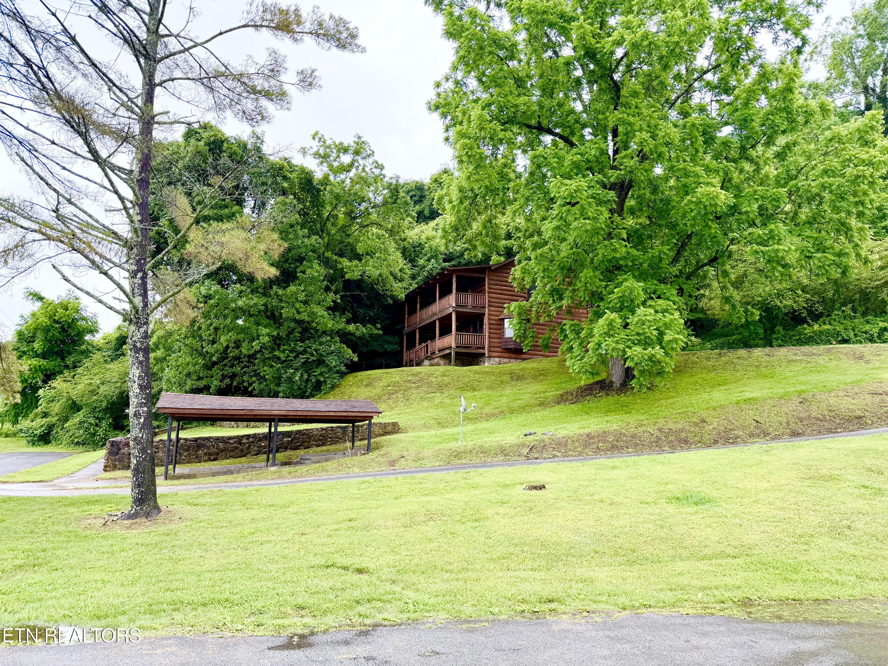 1012 Highway 165