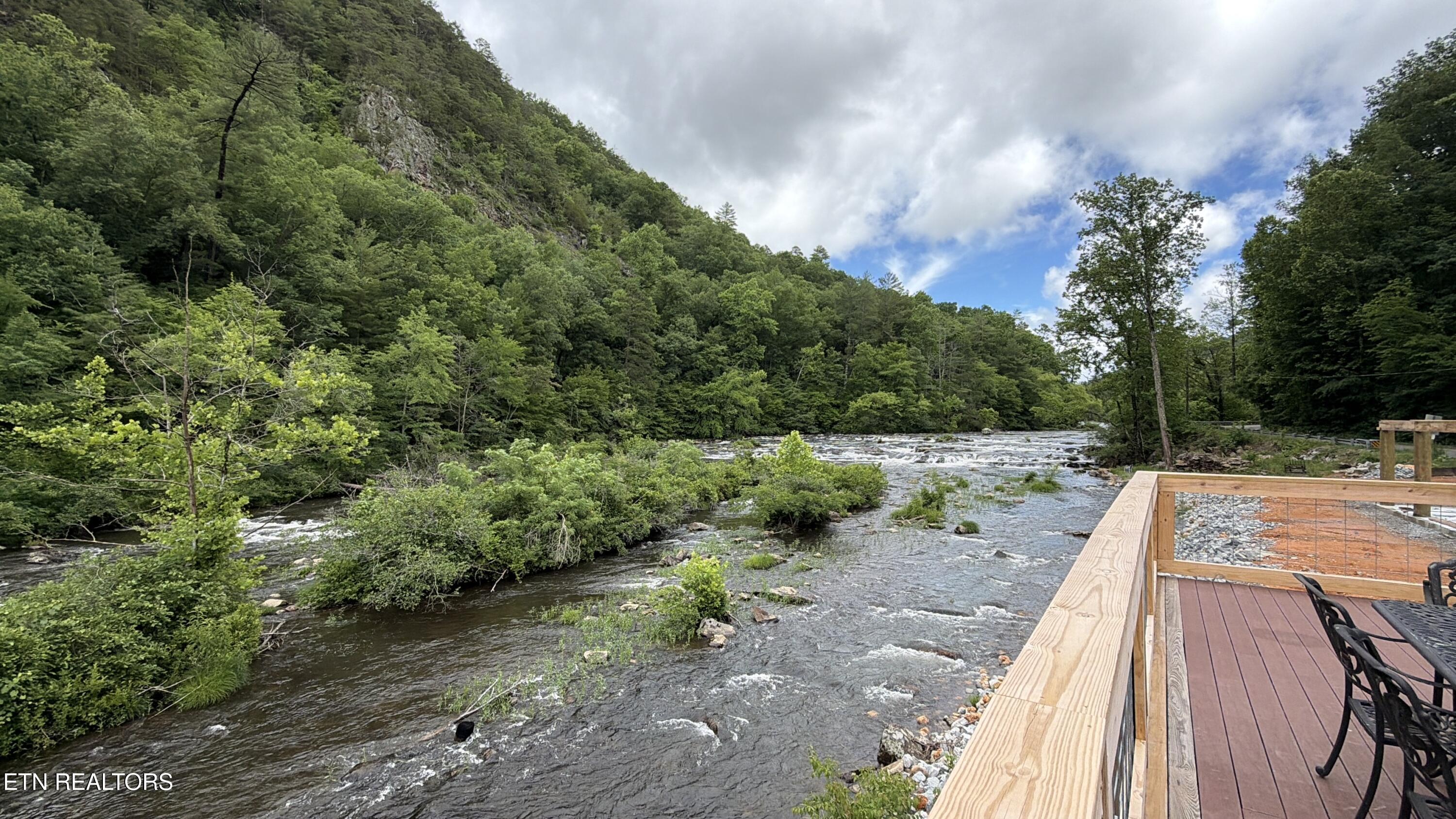 1667 Cherohala Skyway